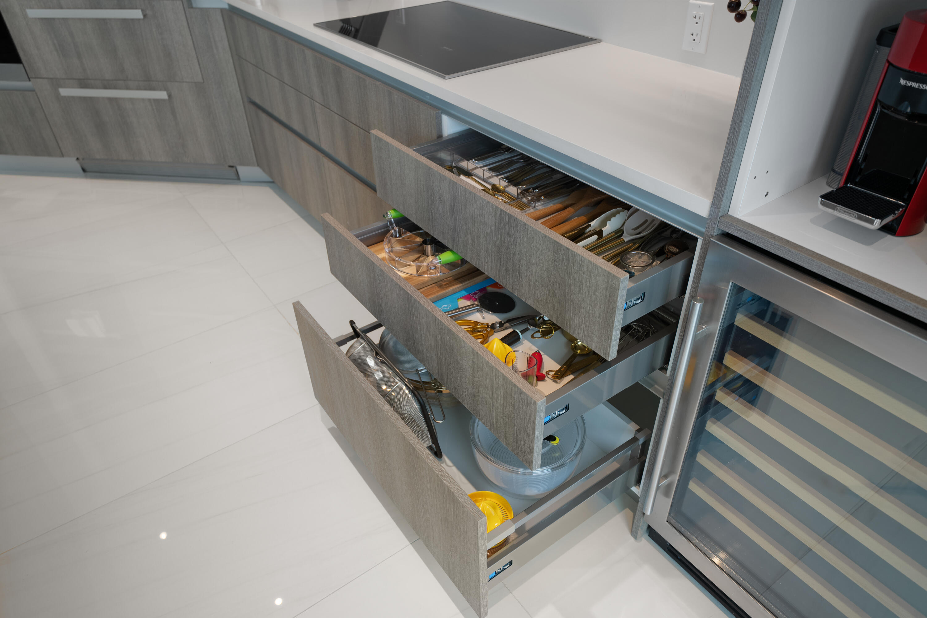 BF363527-1624-4D43-BADA-A0FBBB85F95C