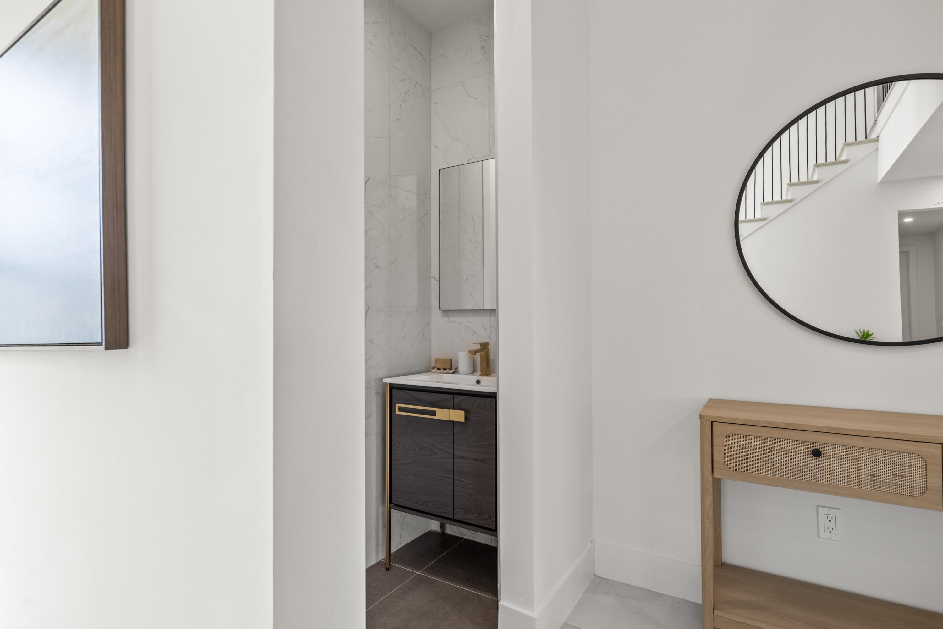 Luxury(55)