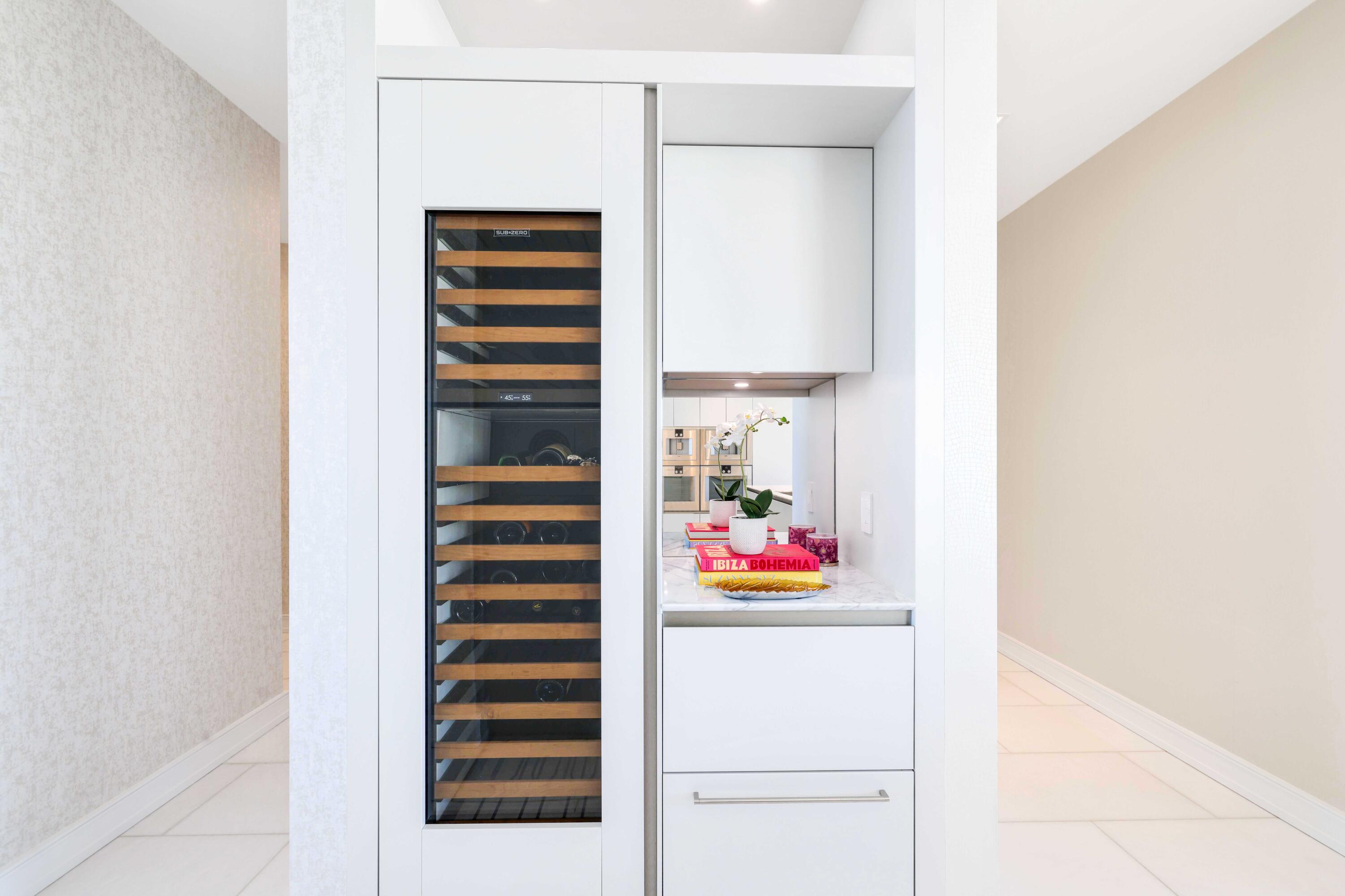 9 Bistrol 1101 - Wine Cooler
