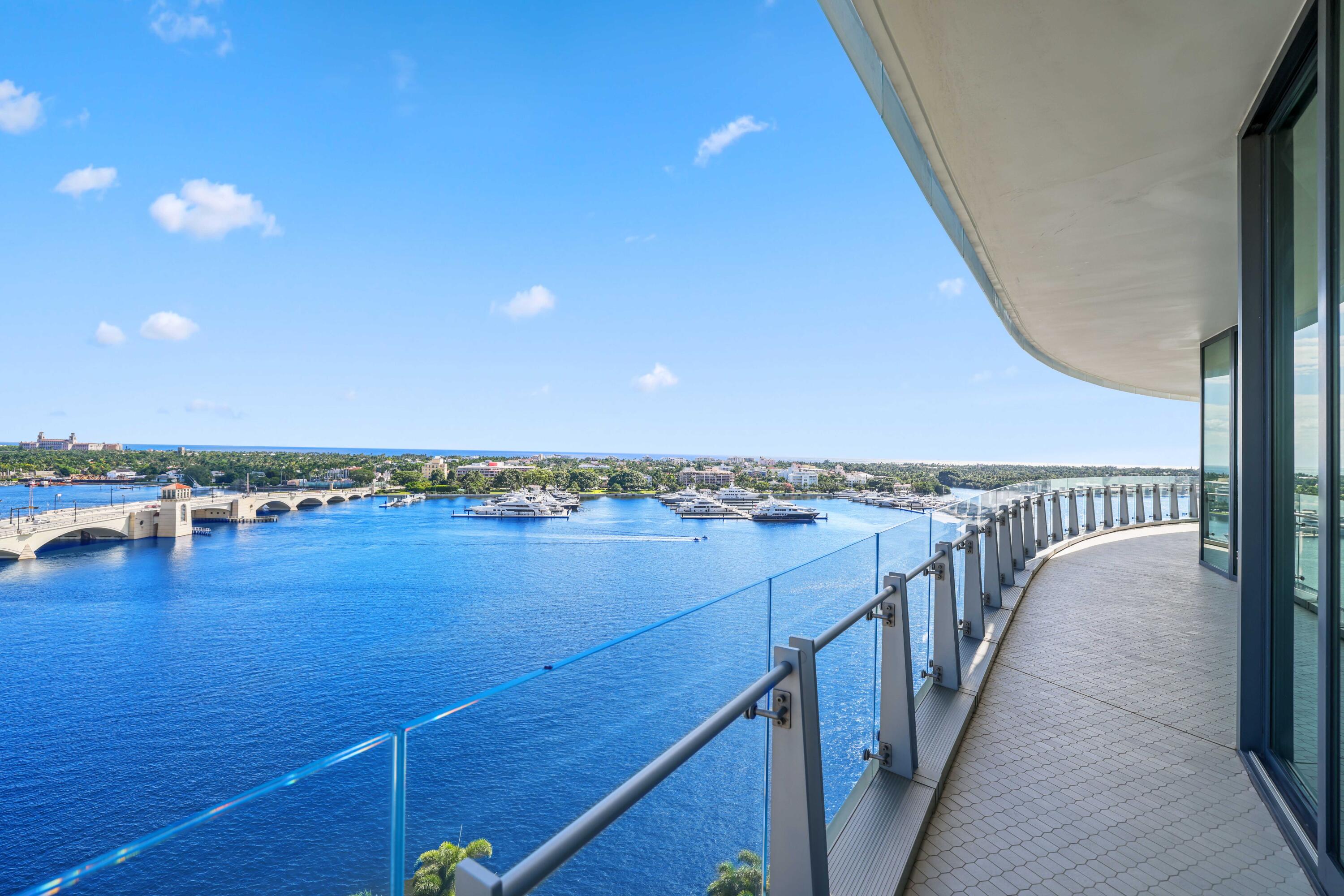 30 Bistrol 1101 - Terrace View