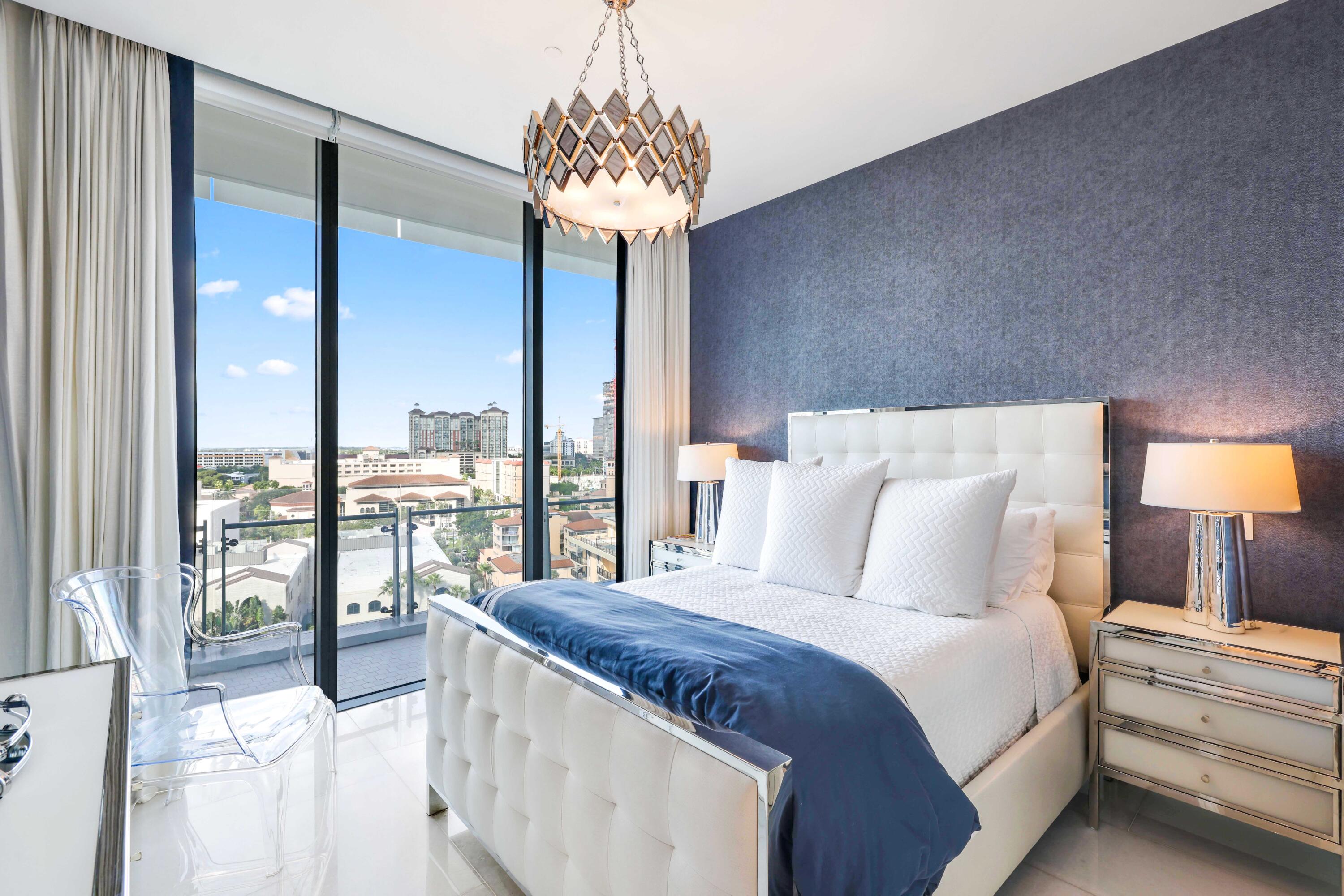 24 Bistrol 1101 - Guest Bedroom 1