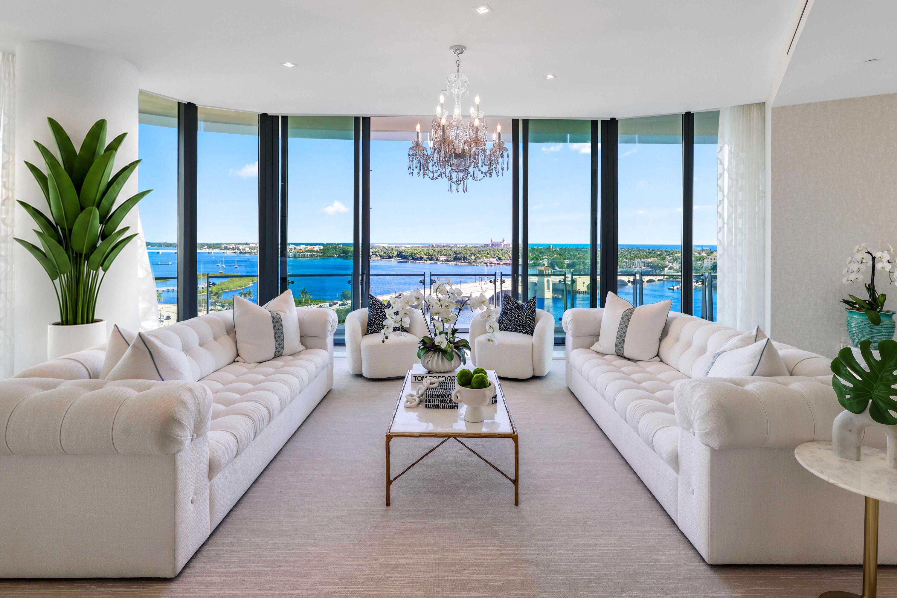 1 Bistrol 1101 - Living Room
