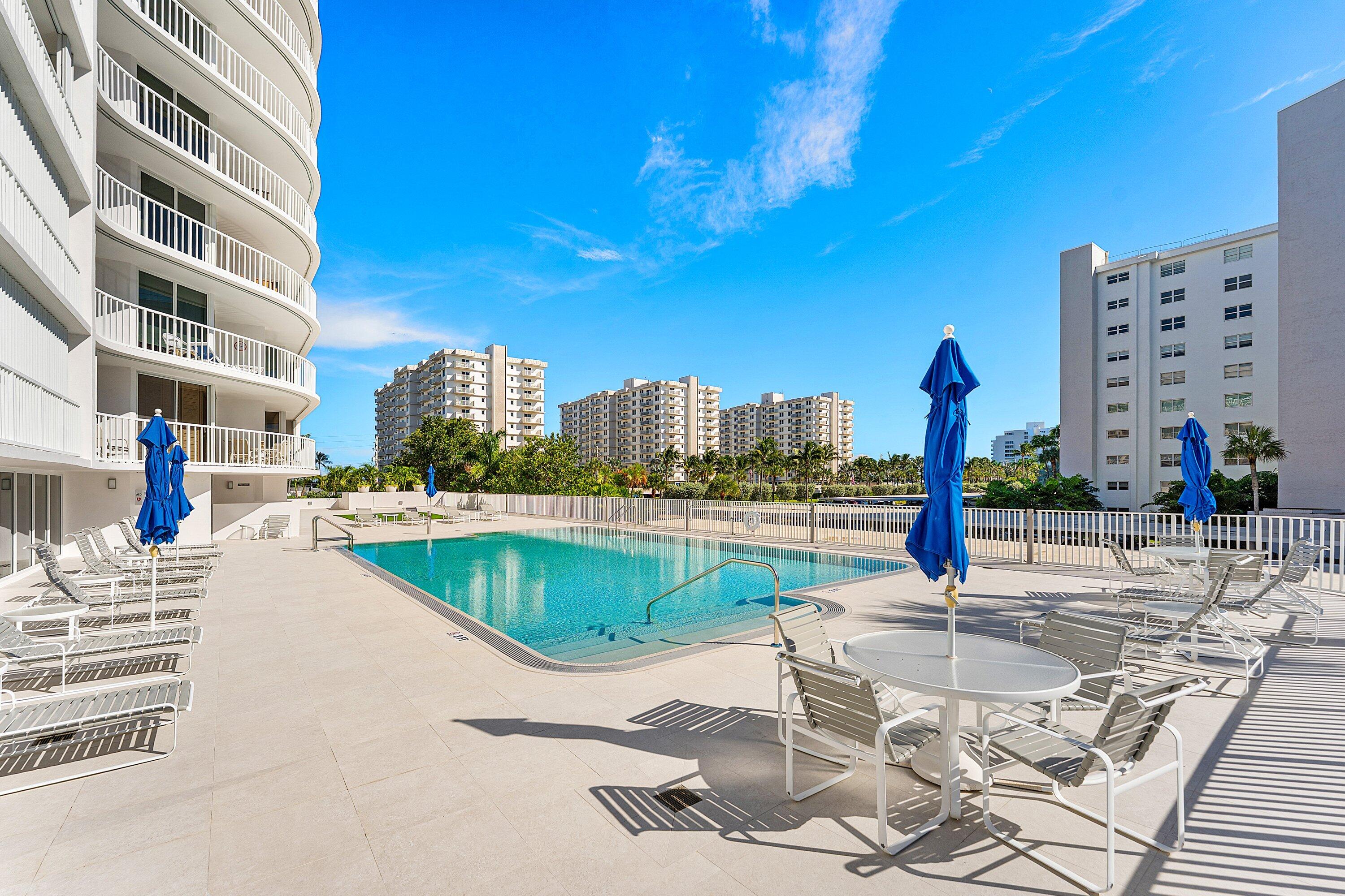 044-3210SouthOceanBoulevard-604-Highland