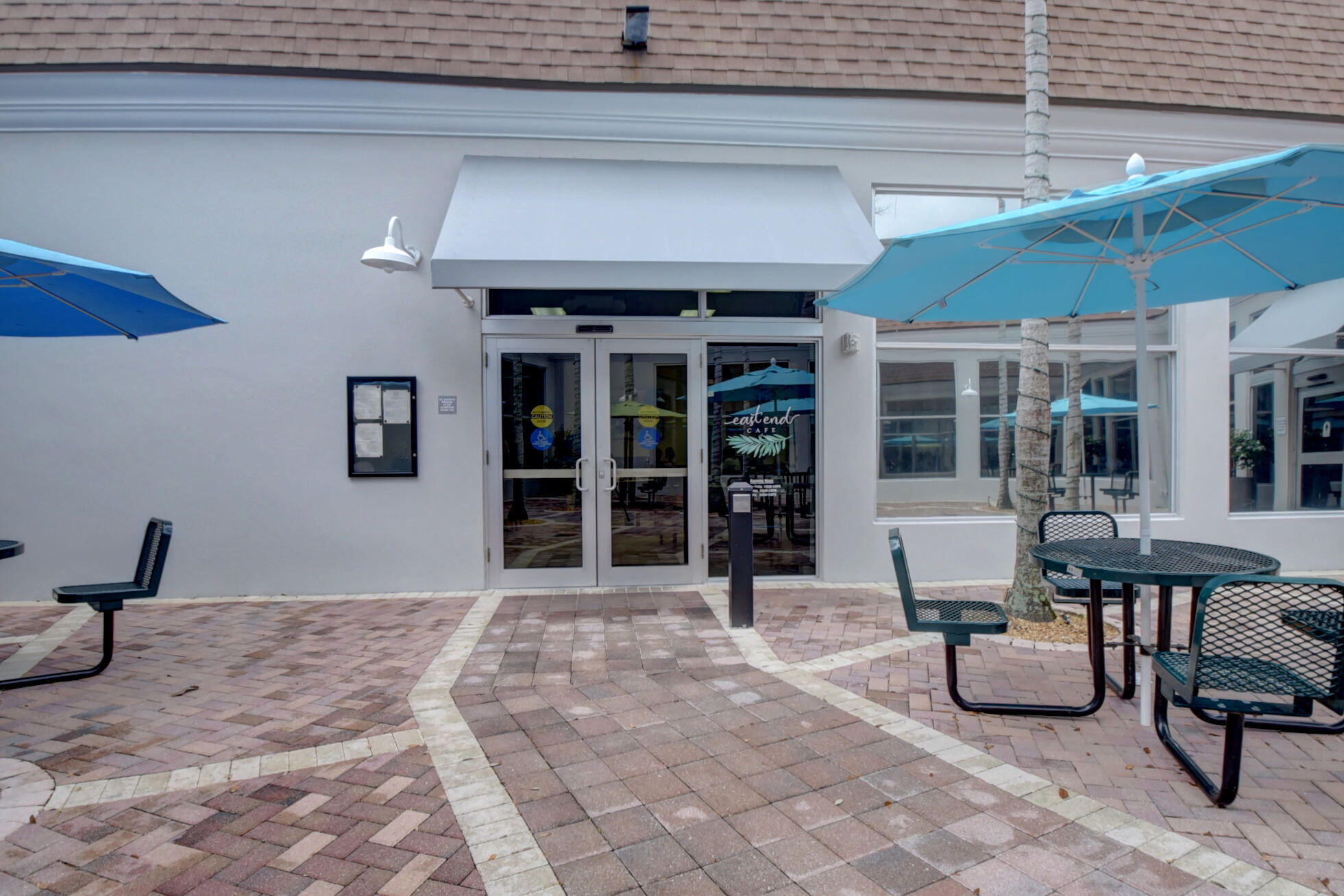 48-web-or-mls-Kings Point (2)