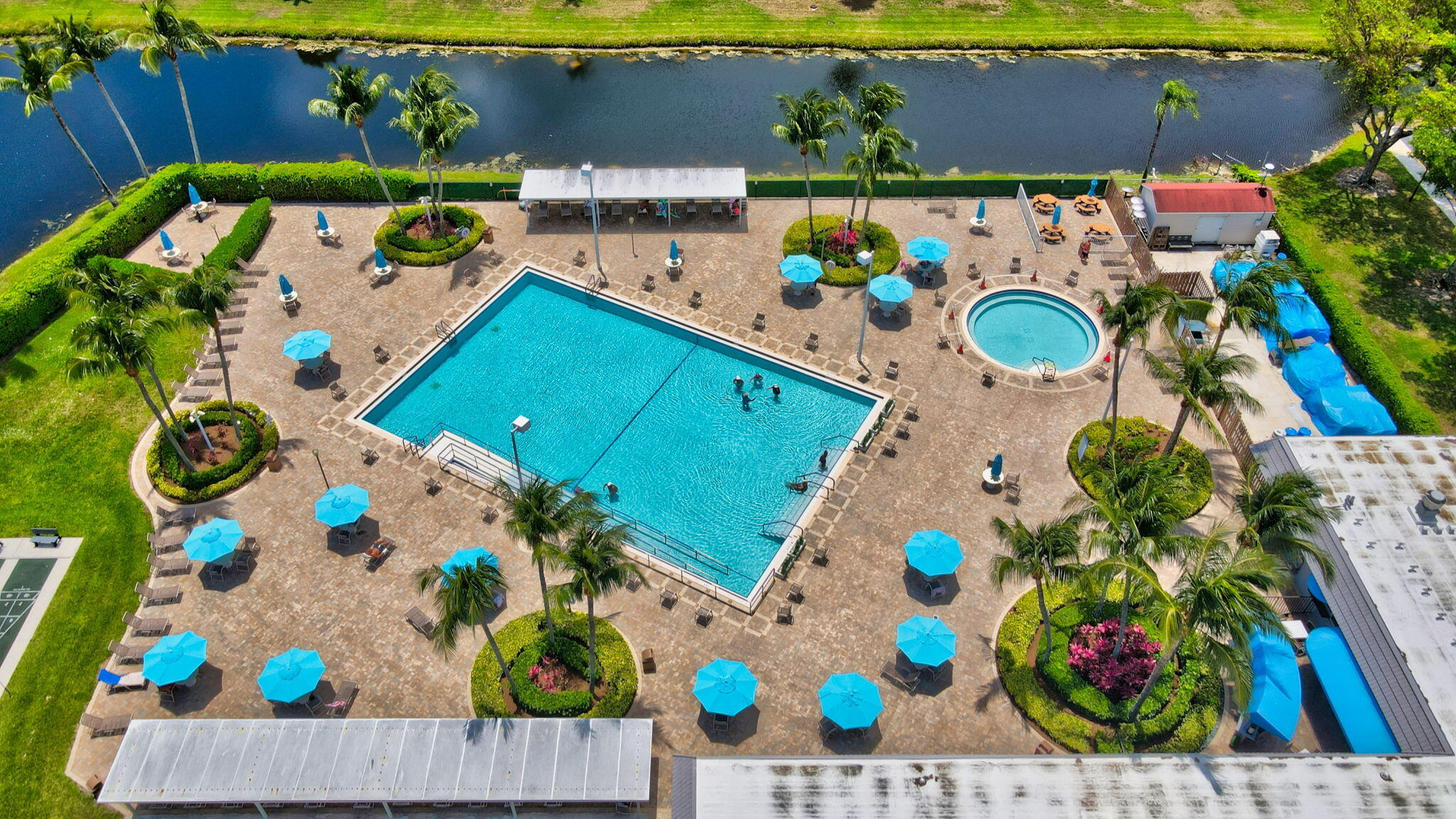 90-web-or-mls-Kings Point (10) (2)