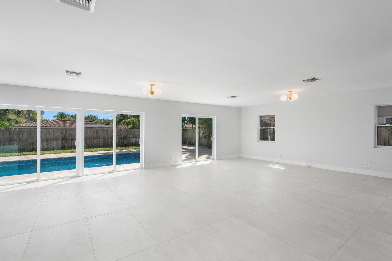 007-46Southwest9thAvenue-BocaRaton-FL-33