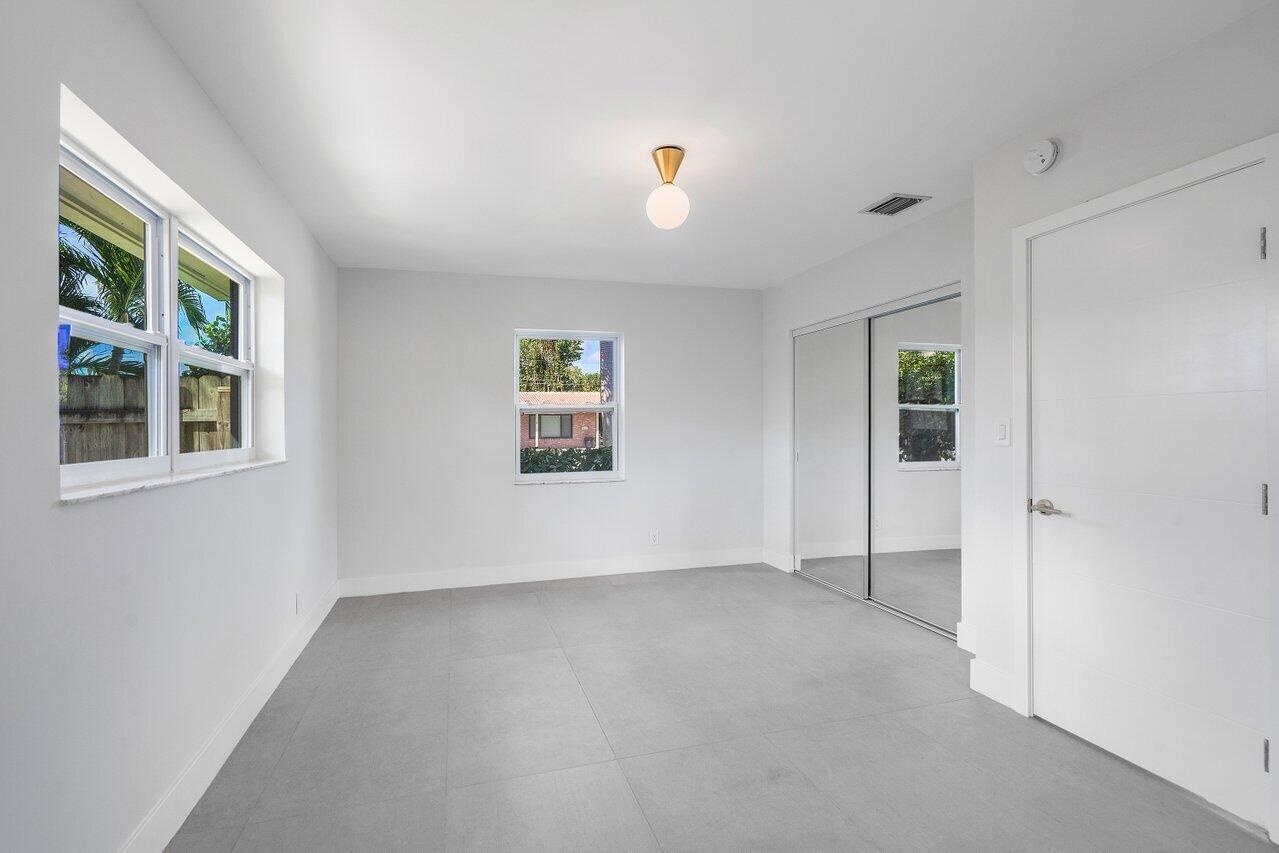 022-46Southwest9thAvenue-BocaRaton-FL-33