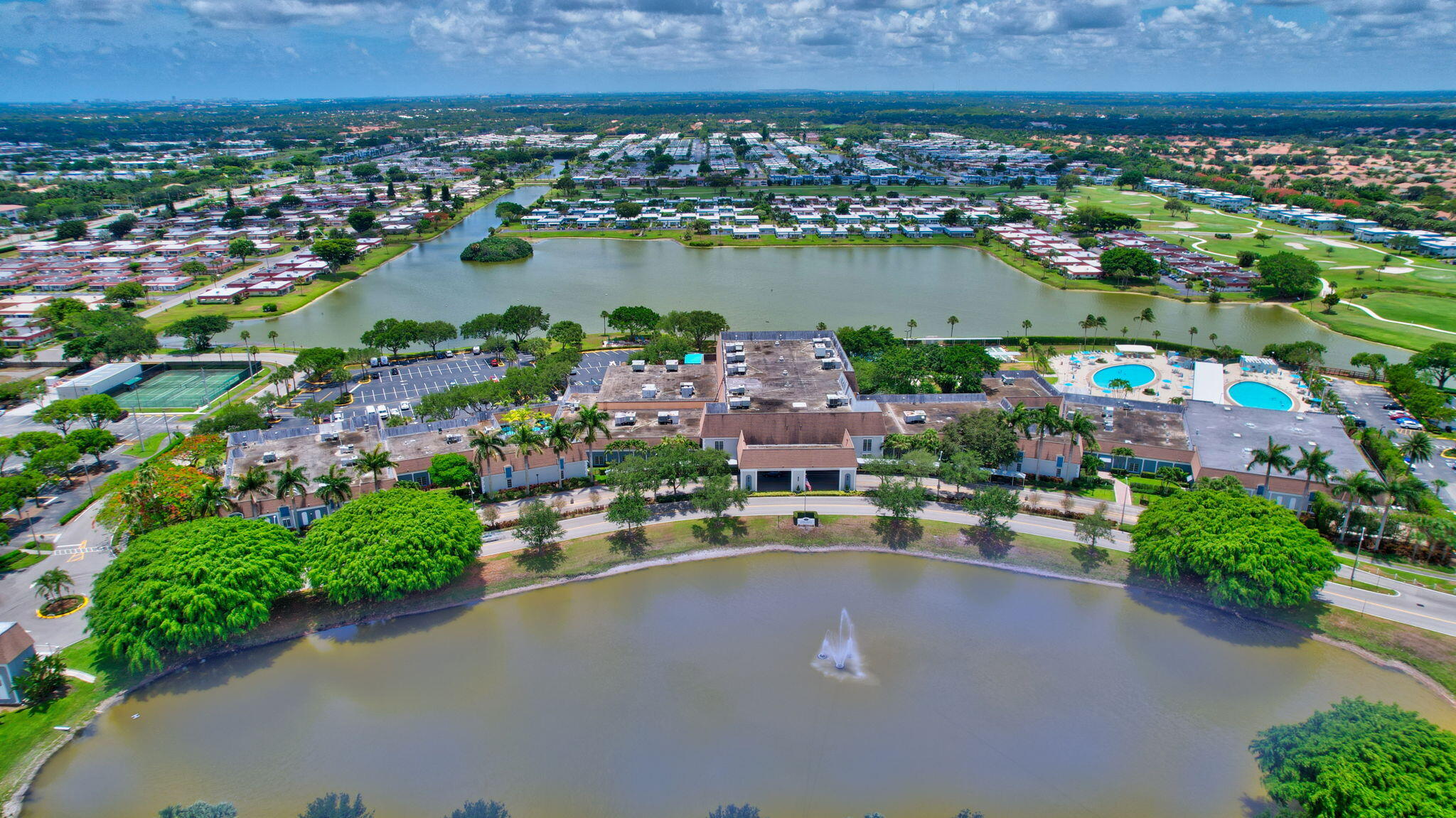 78-web-or-mls-Kings Point (16)
