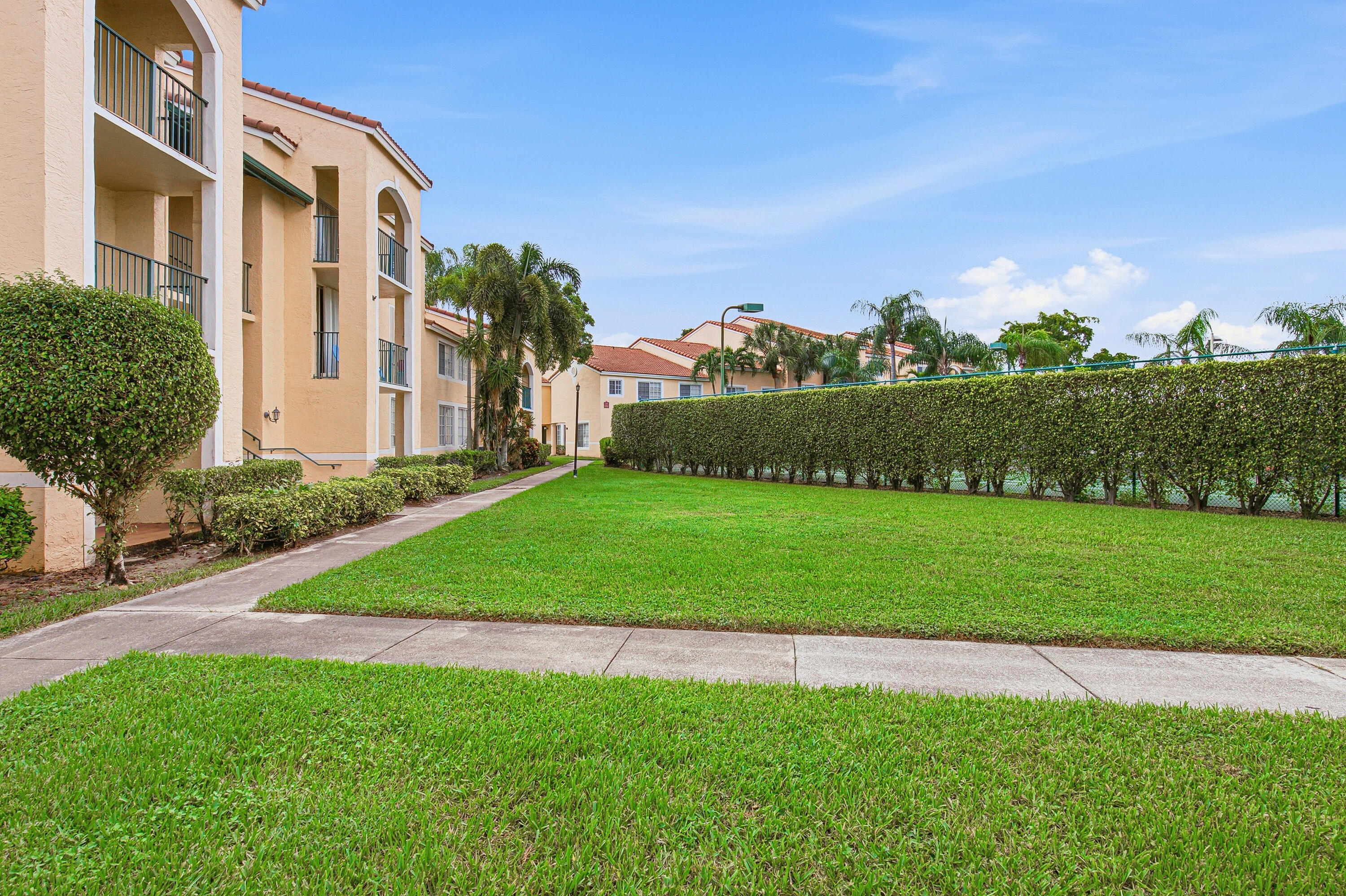Front Home-Courtyard