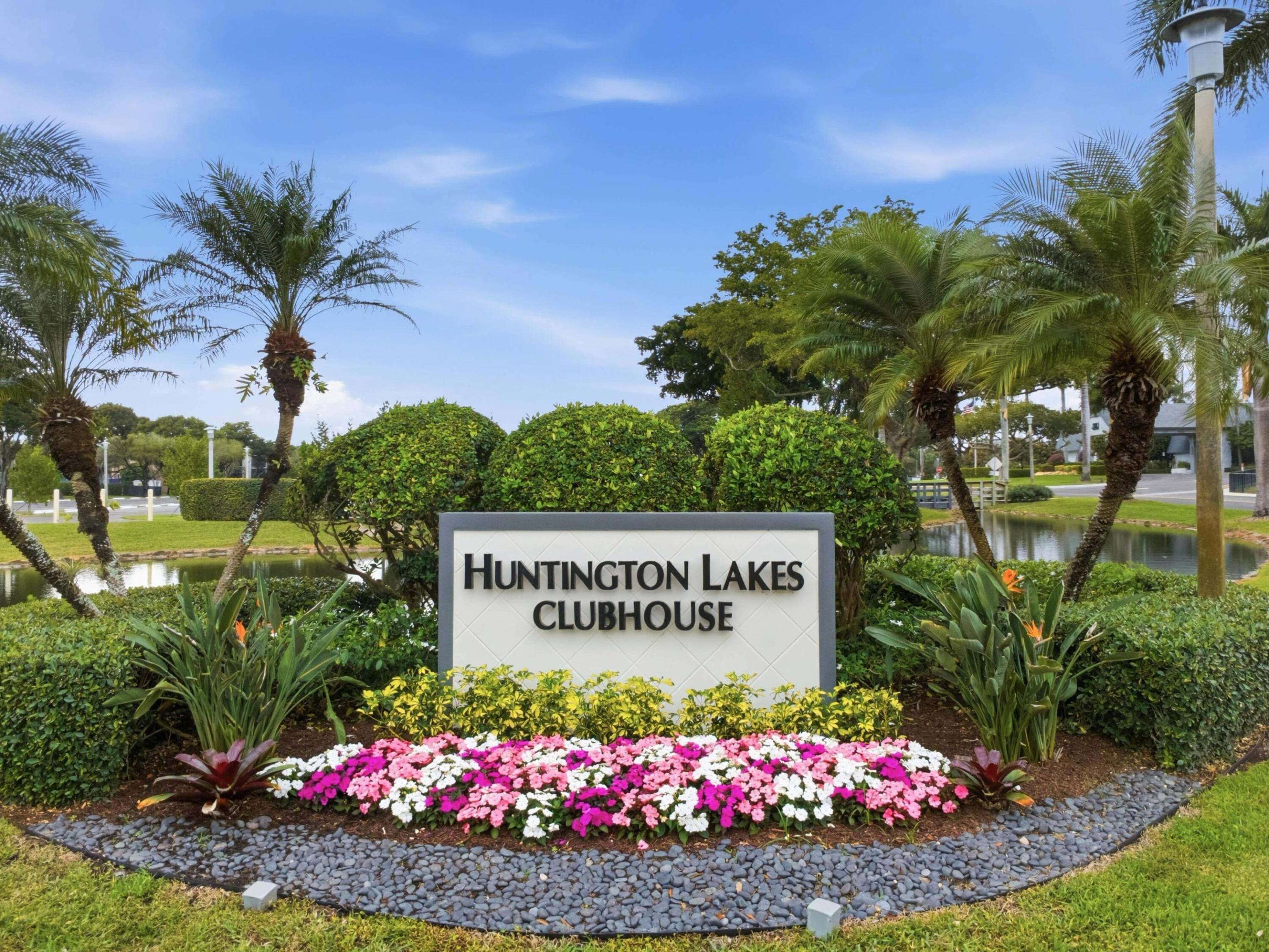 Main Clubhouse Sign