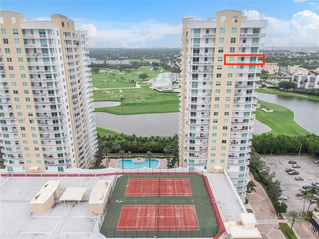 West and East Buildings (unit location highlighted in red) Tennis courts on the 7th floor West and East Buildings (unit location highlighted in red) Tennis courts on the 7th floor