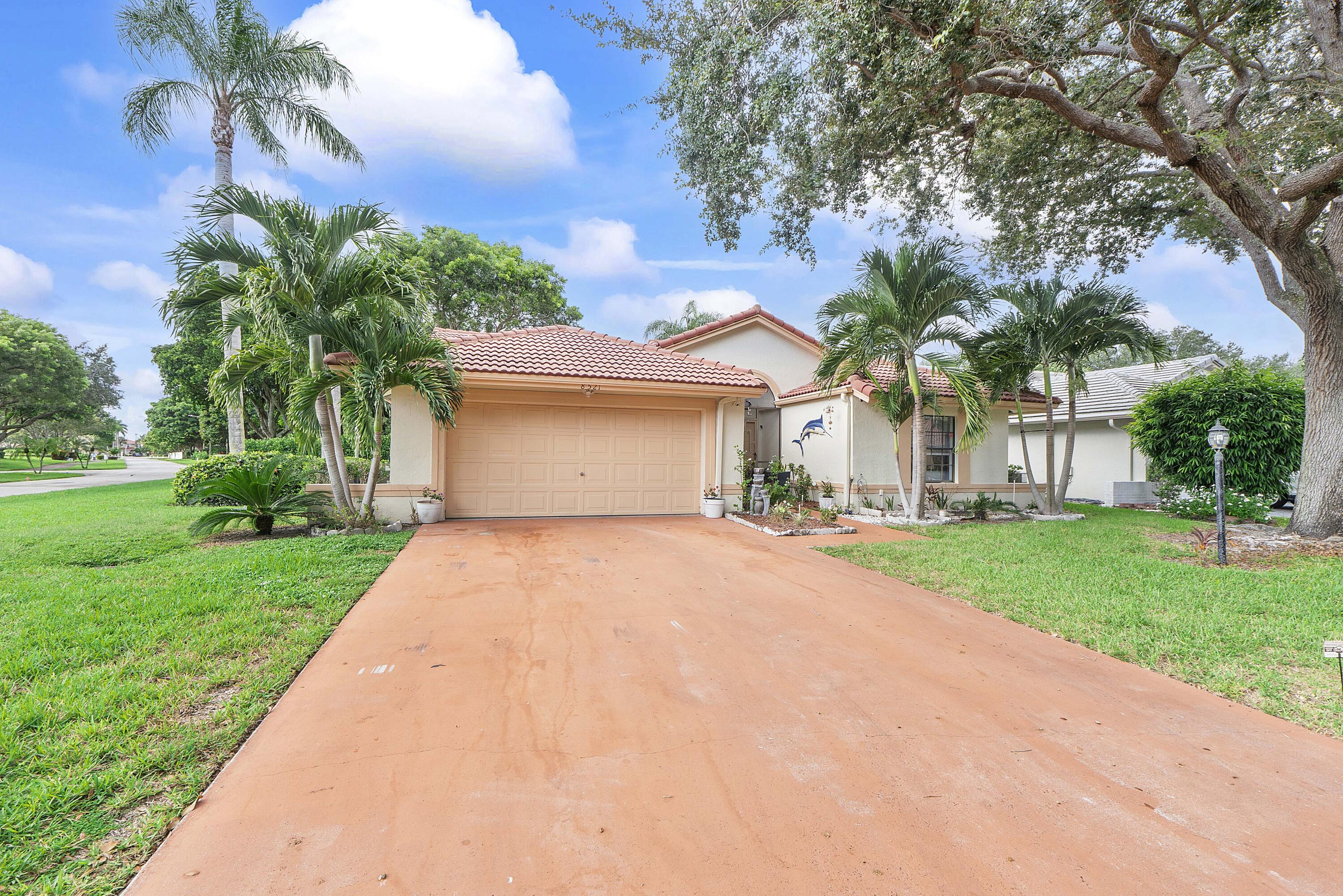 8521 Leeway Ln_001