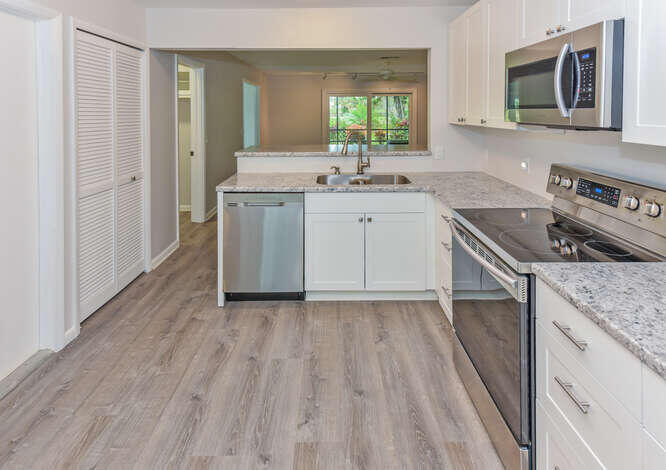 12698 SE Cascades Ct Hobe-small-007-061-