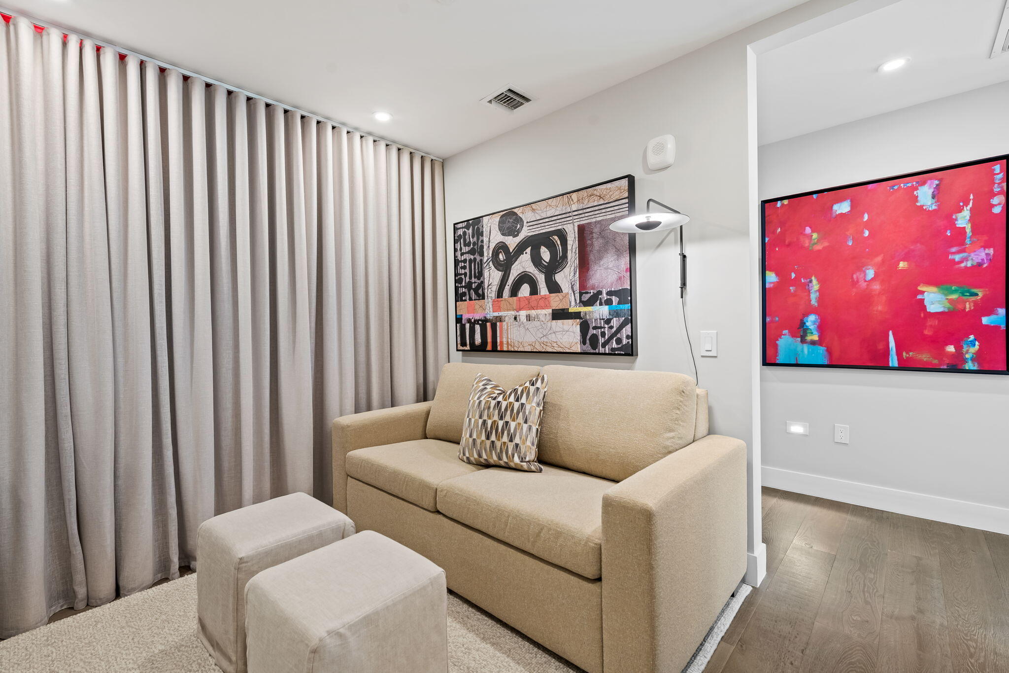 Flex room