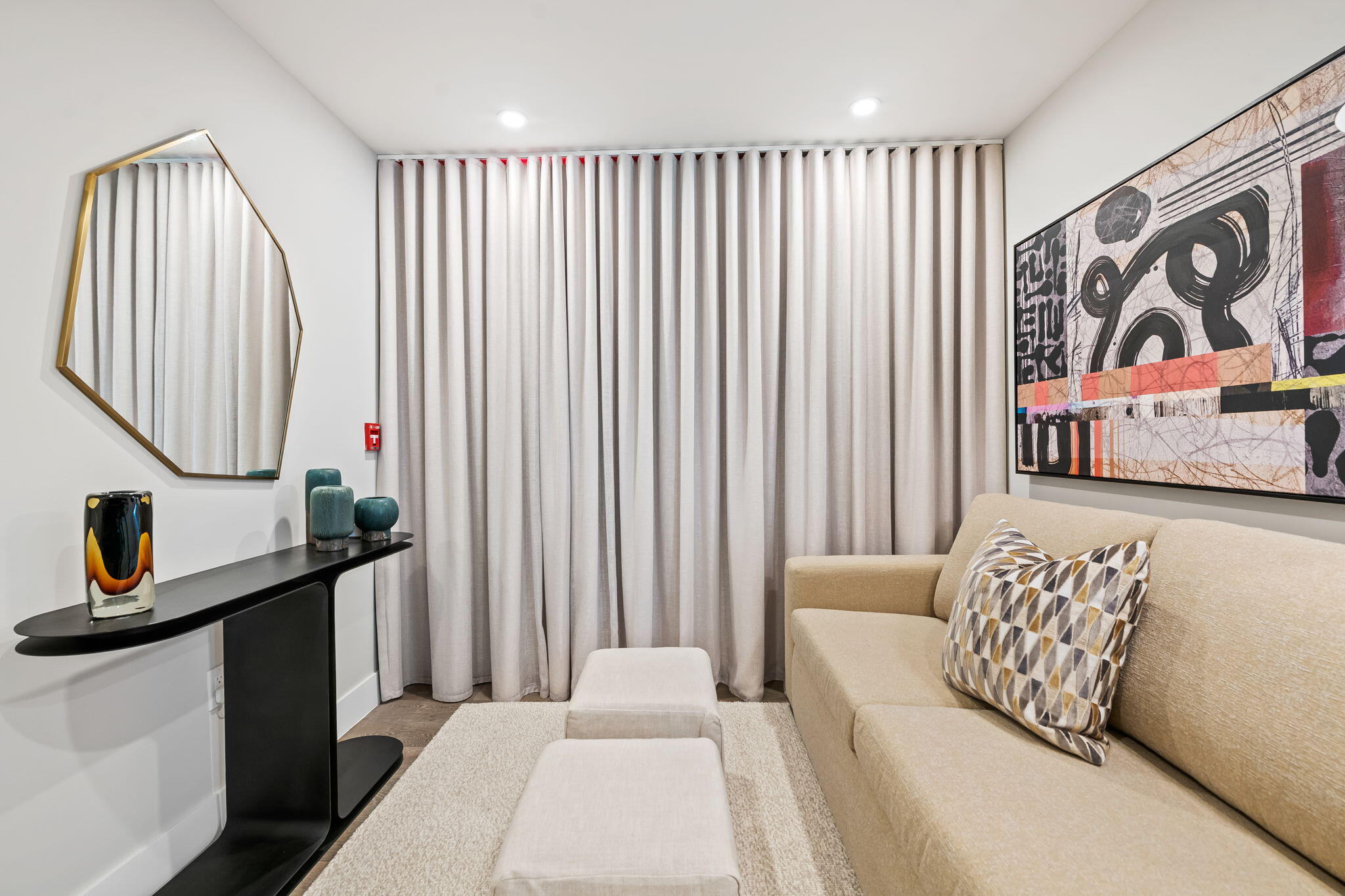 Flex room