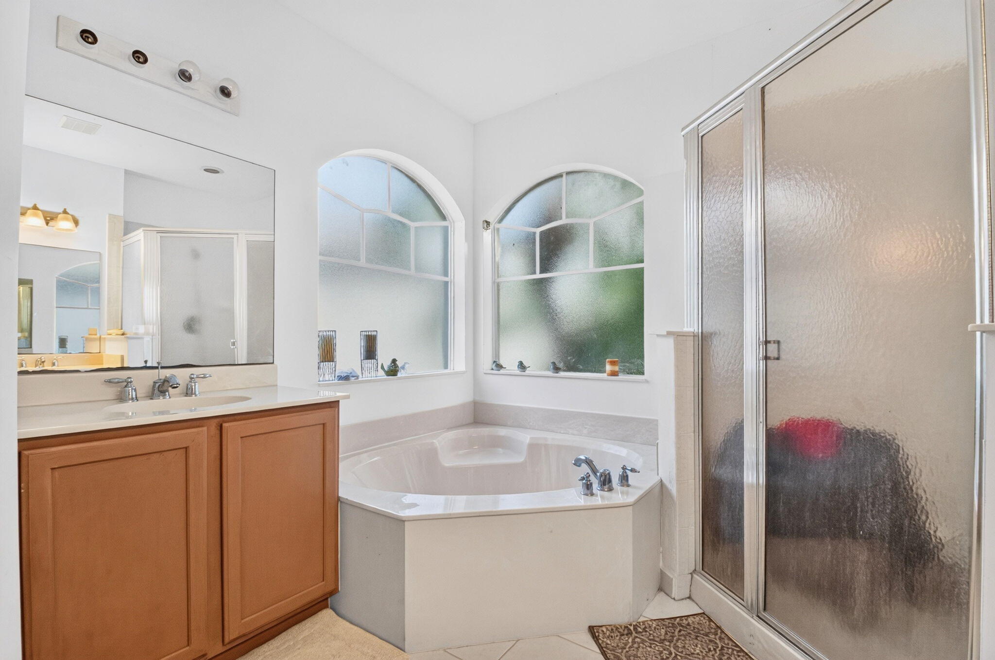 Separate Tub and Shower