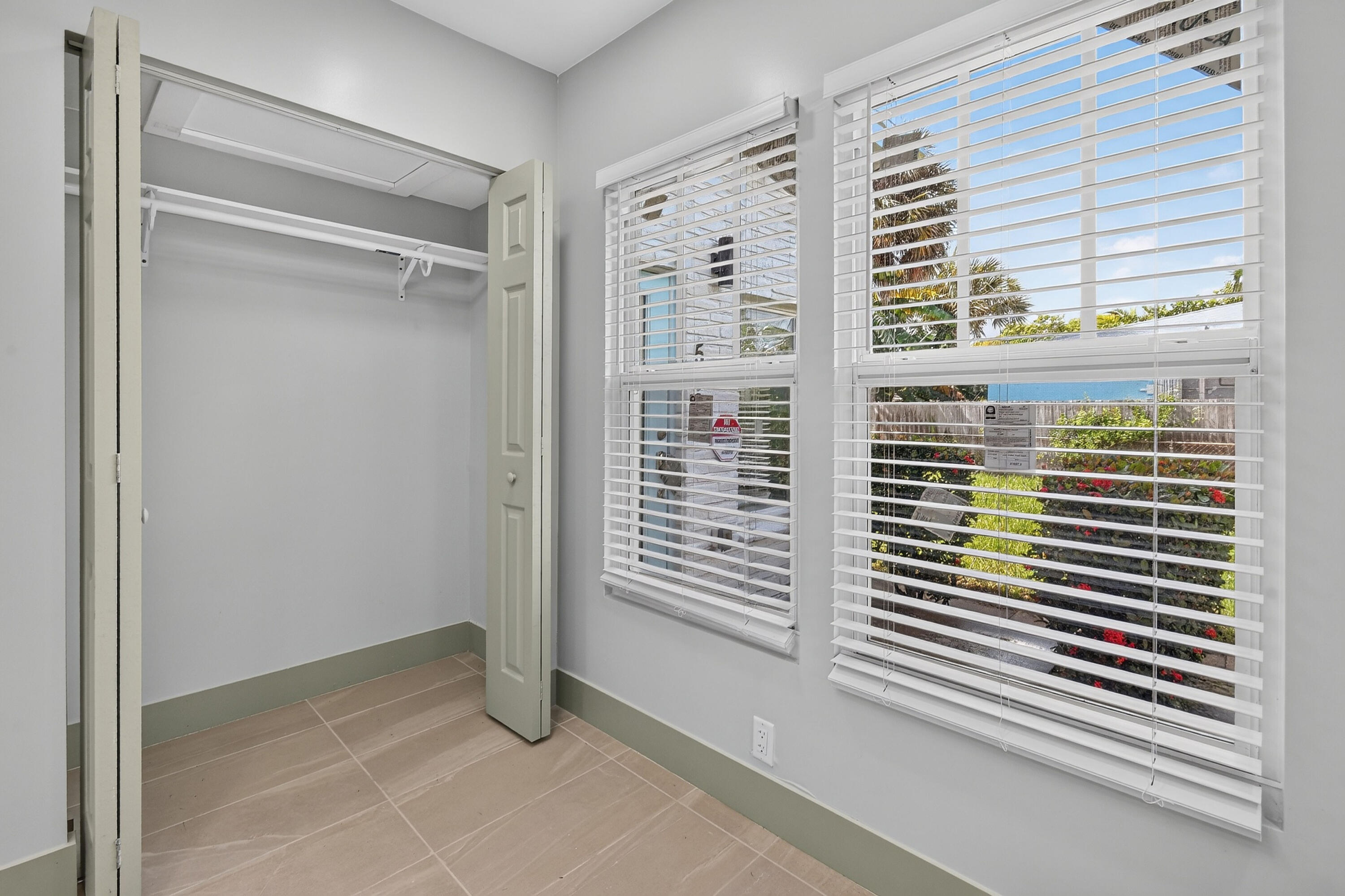50254thSt(17)