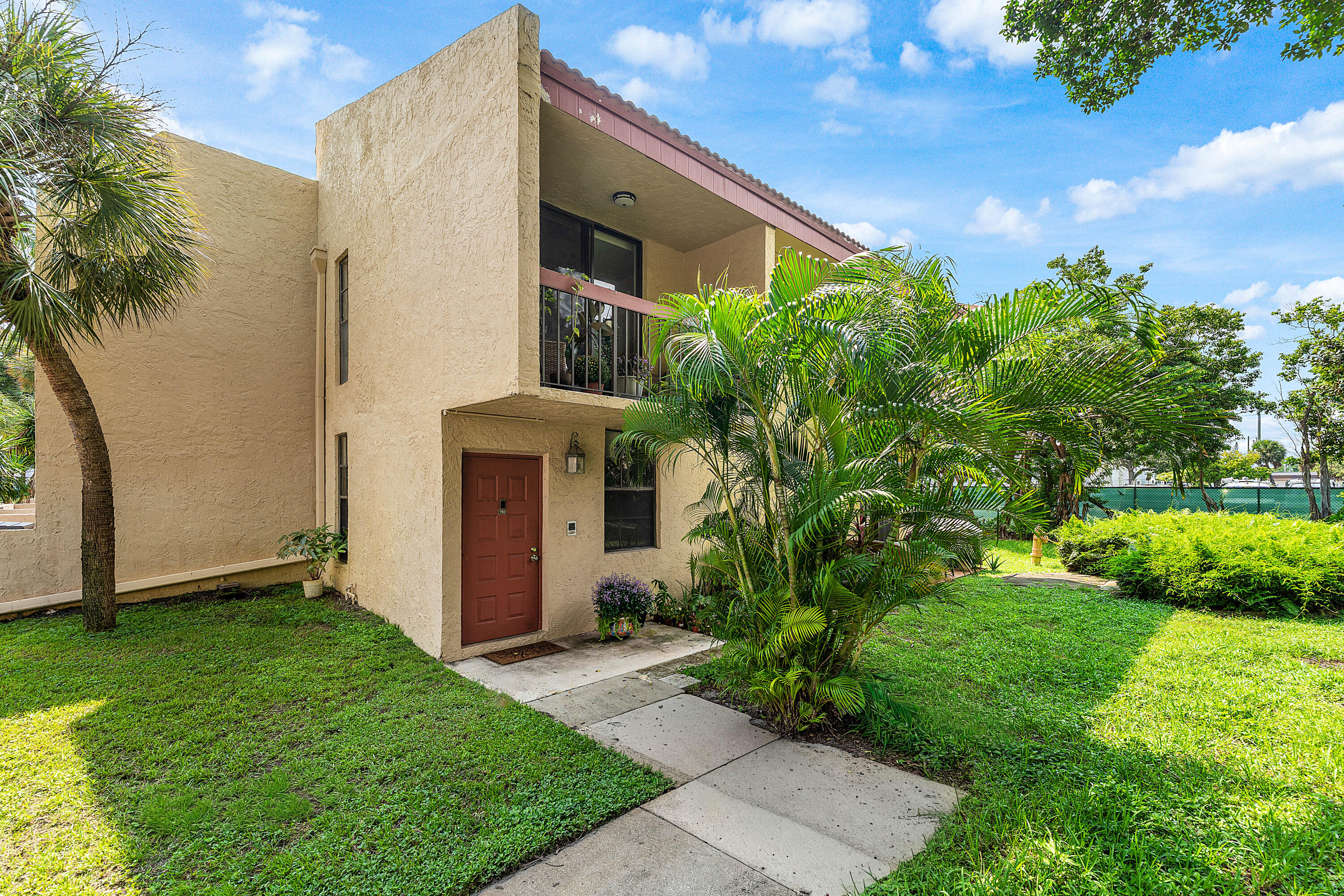 001-781Southeast1stWay-DeerfieldBeach-FL