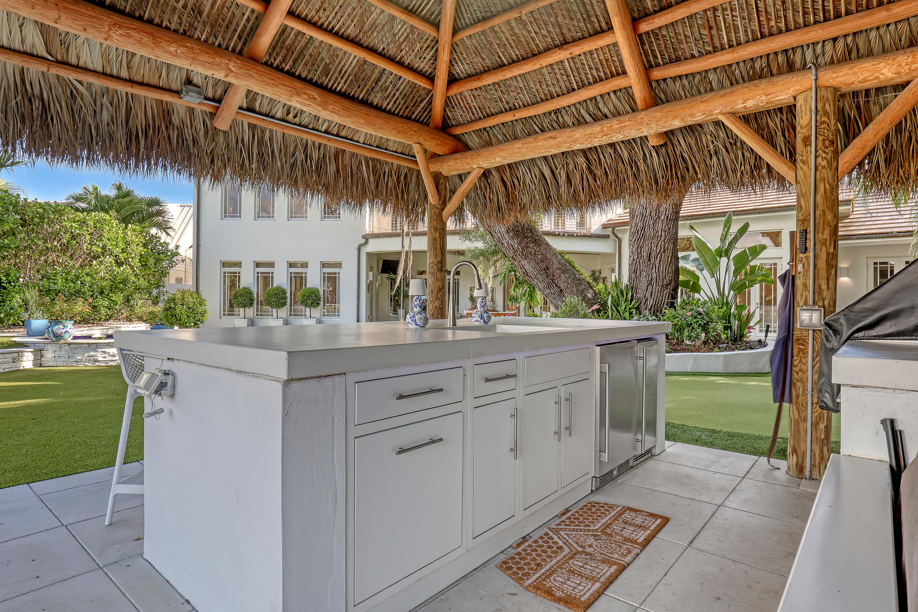 2338 Flamingo (98)