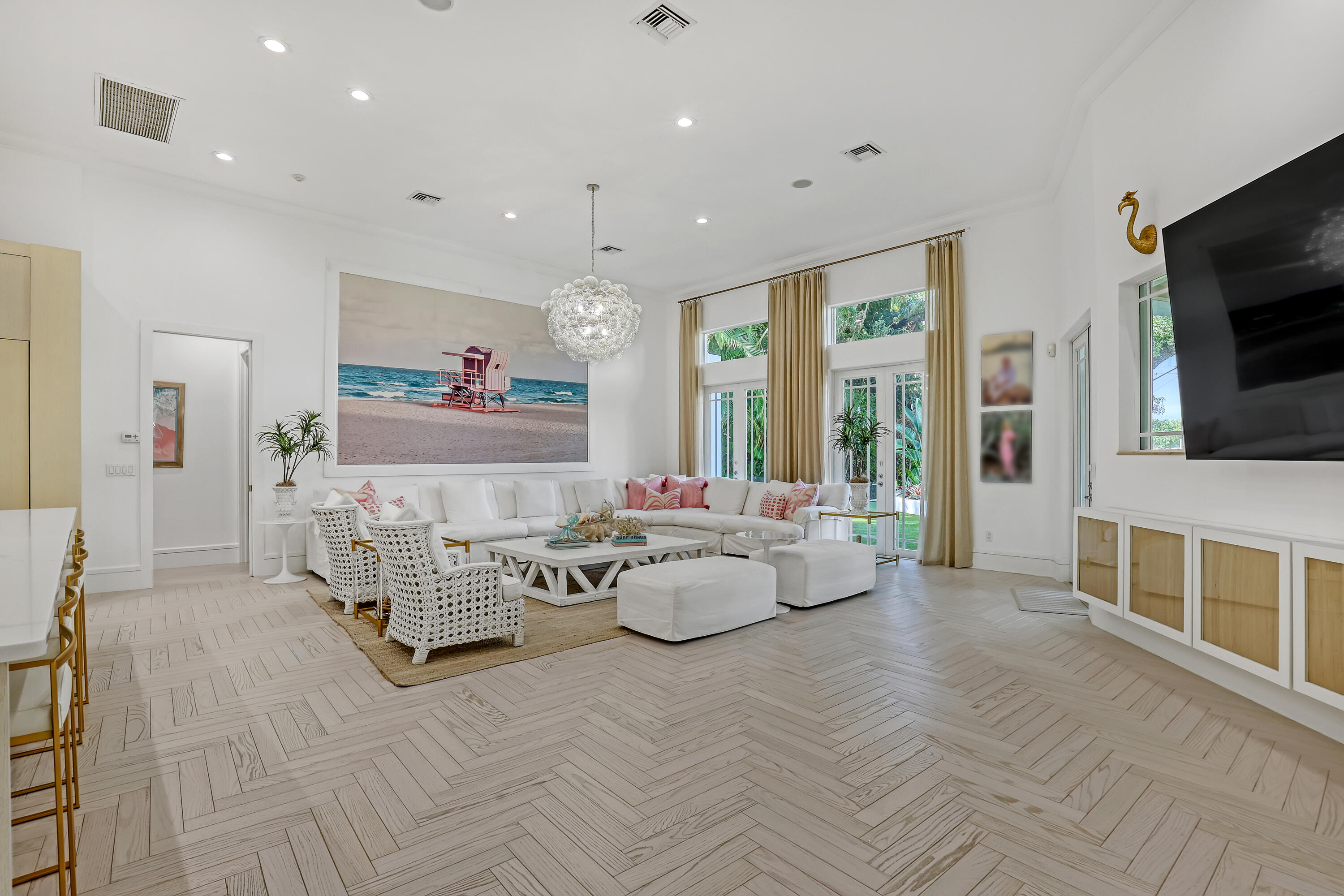 2338 Flamingo (23)