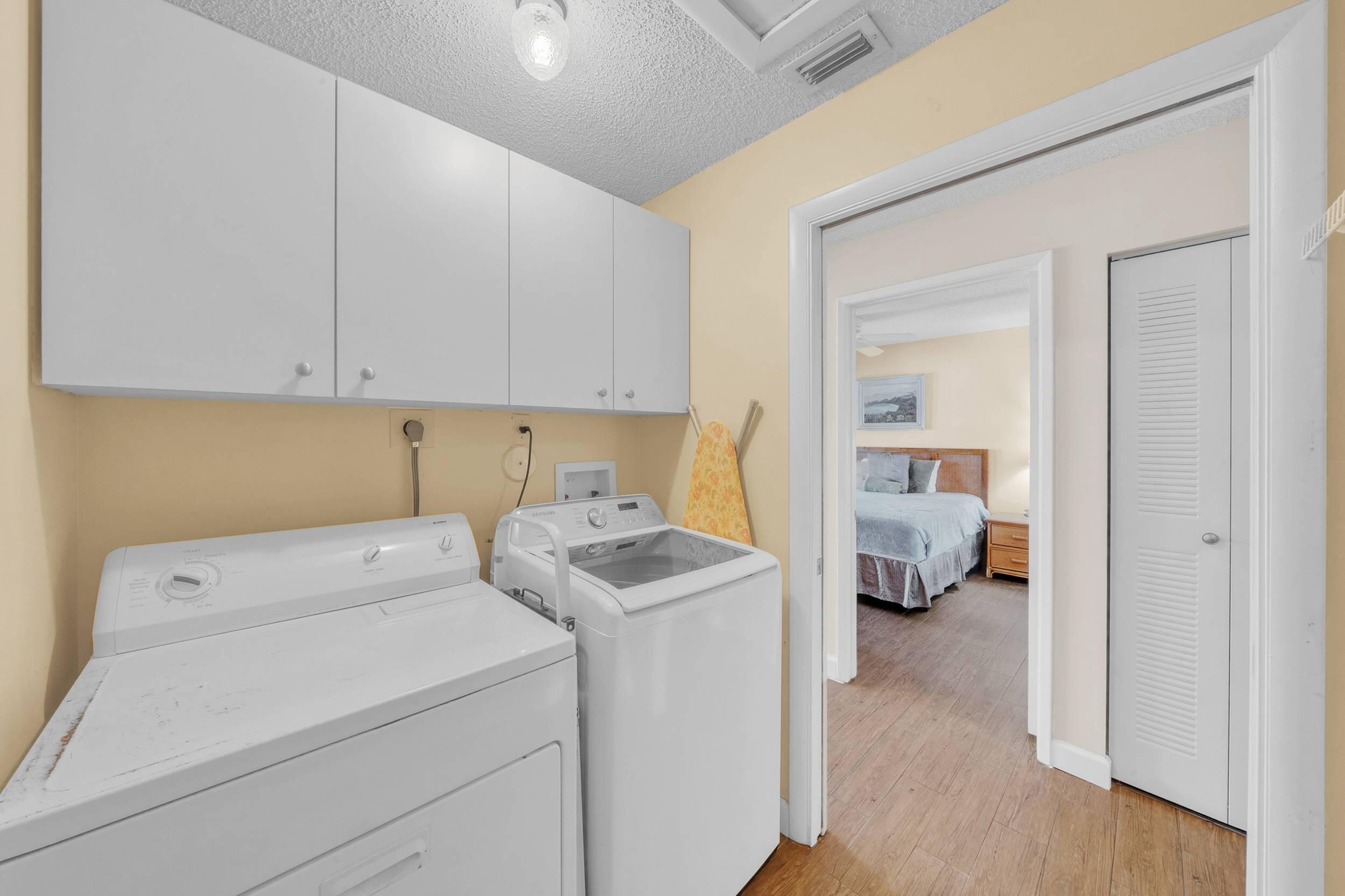 Laundry Room - Inside