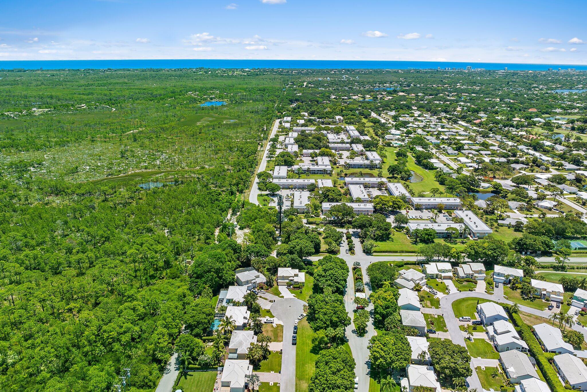007-18081SECountryClubDr-Jupiter-SMALL