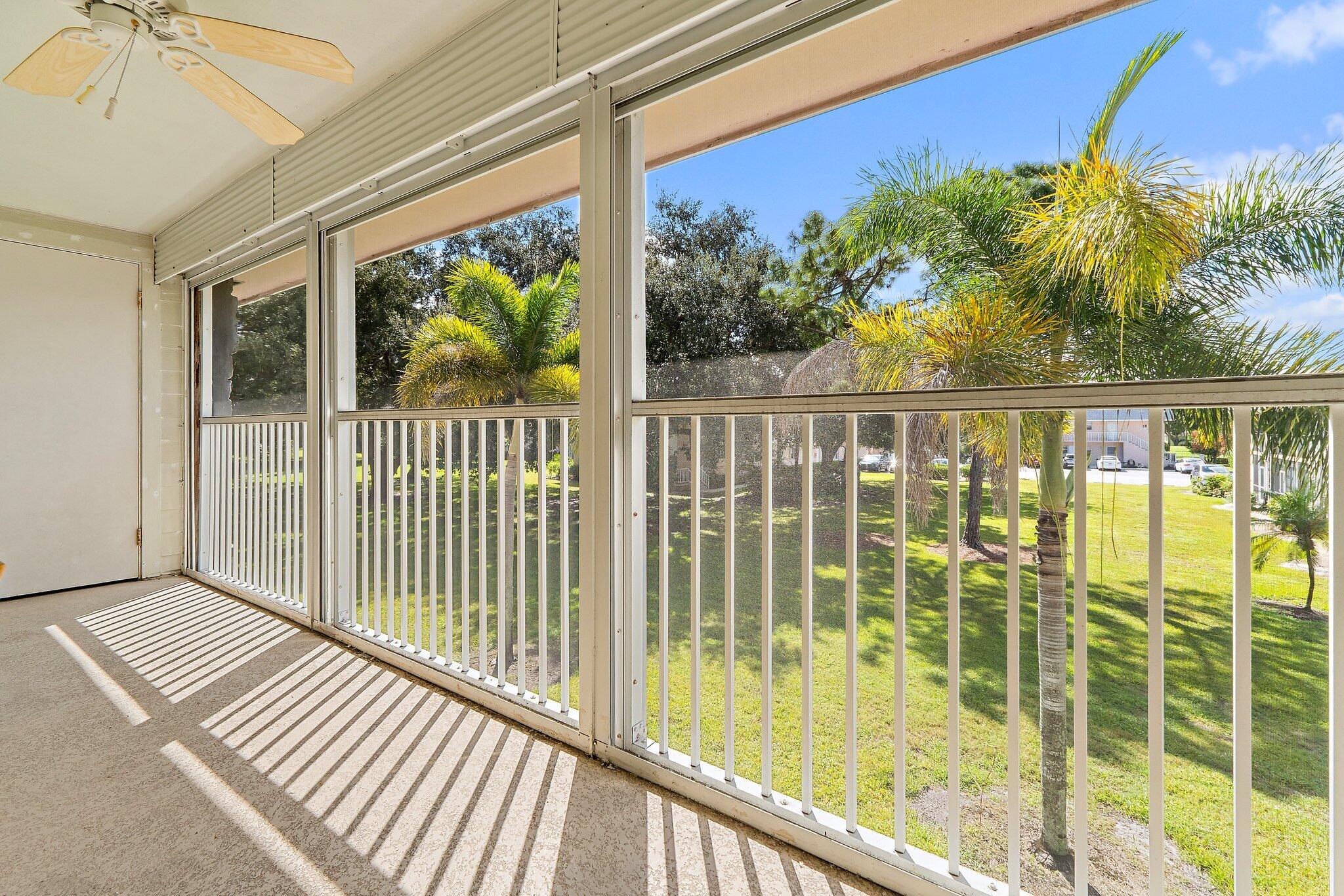 027-18081SECountryClubDr-Jupiter-SMALL