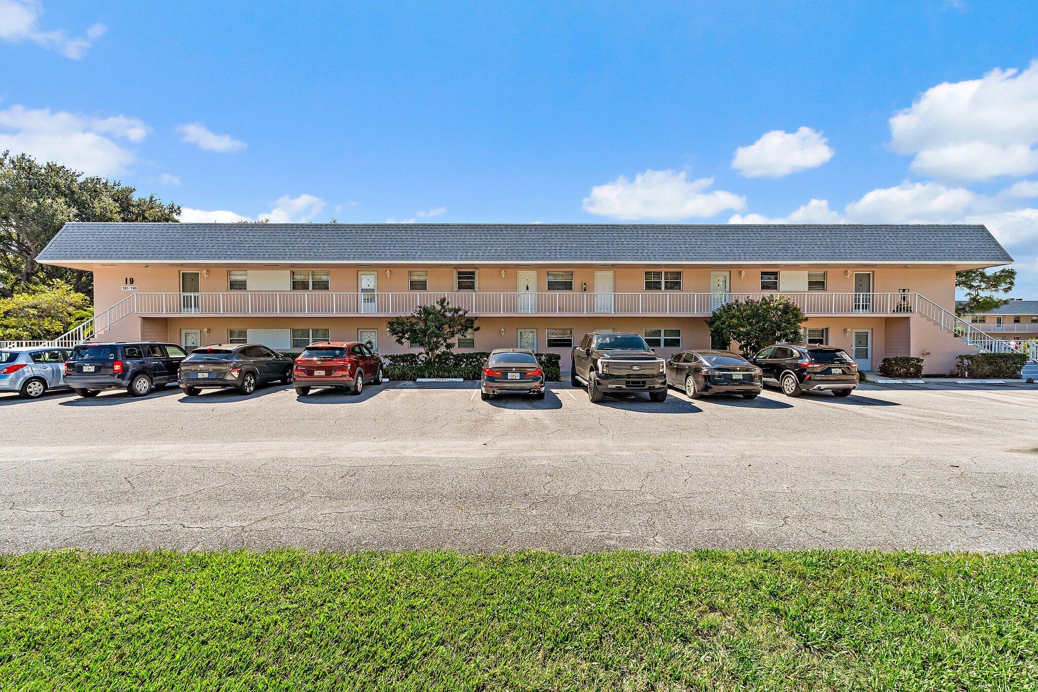 012-18081SECountryClubDr-Jupiter-SMALL