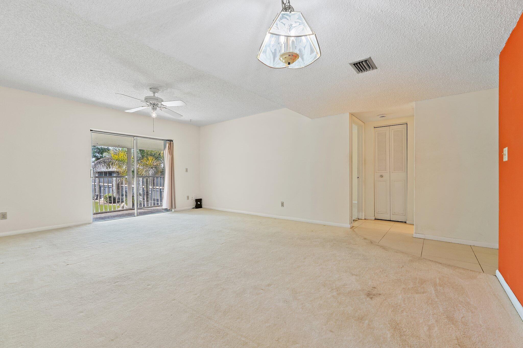 022-18081SECountryClubDr-Jupiter-SMALL