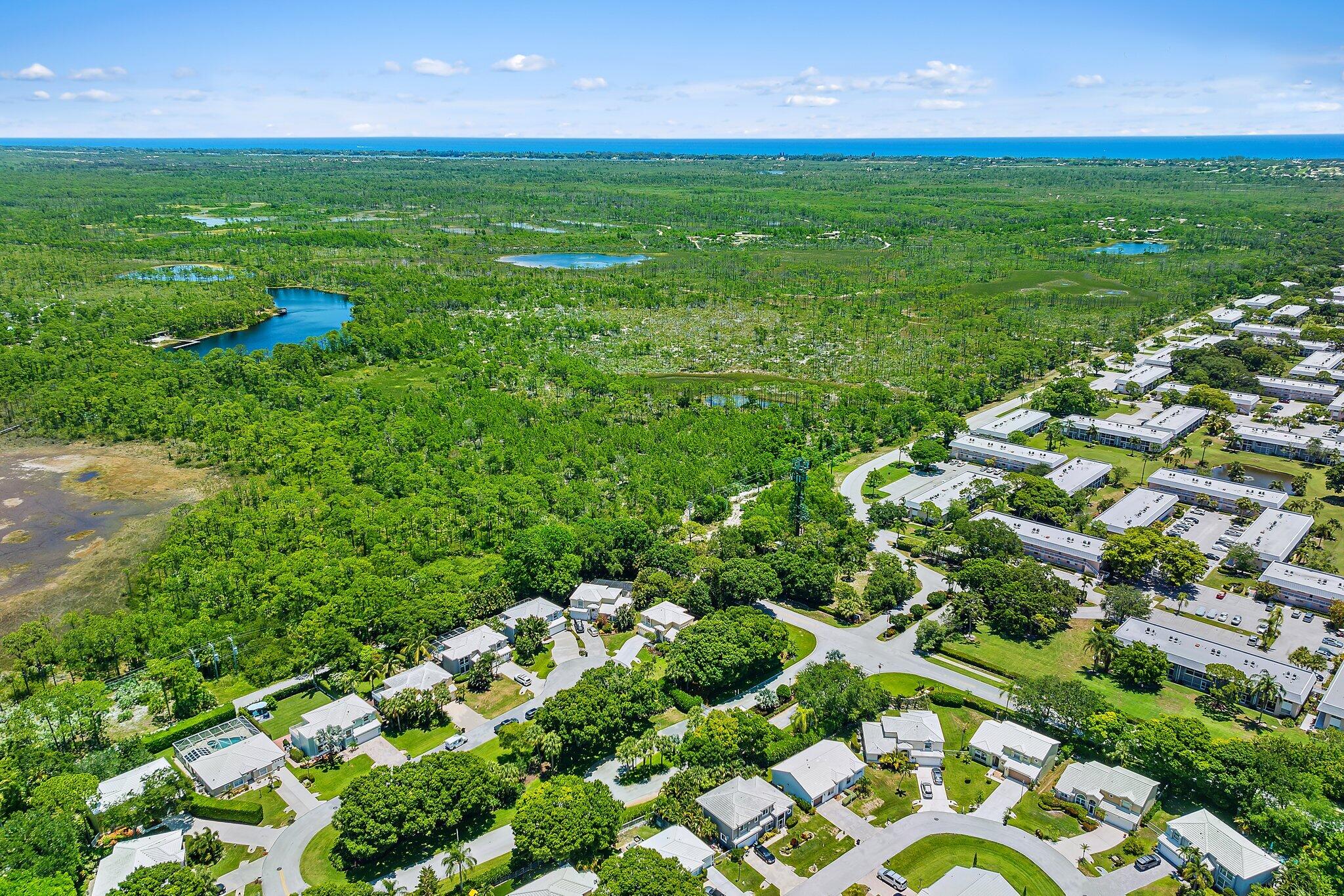 008-18081SECountryClubDr-Jupiter-SMALL