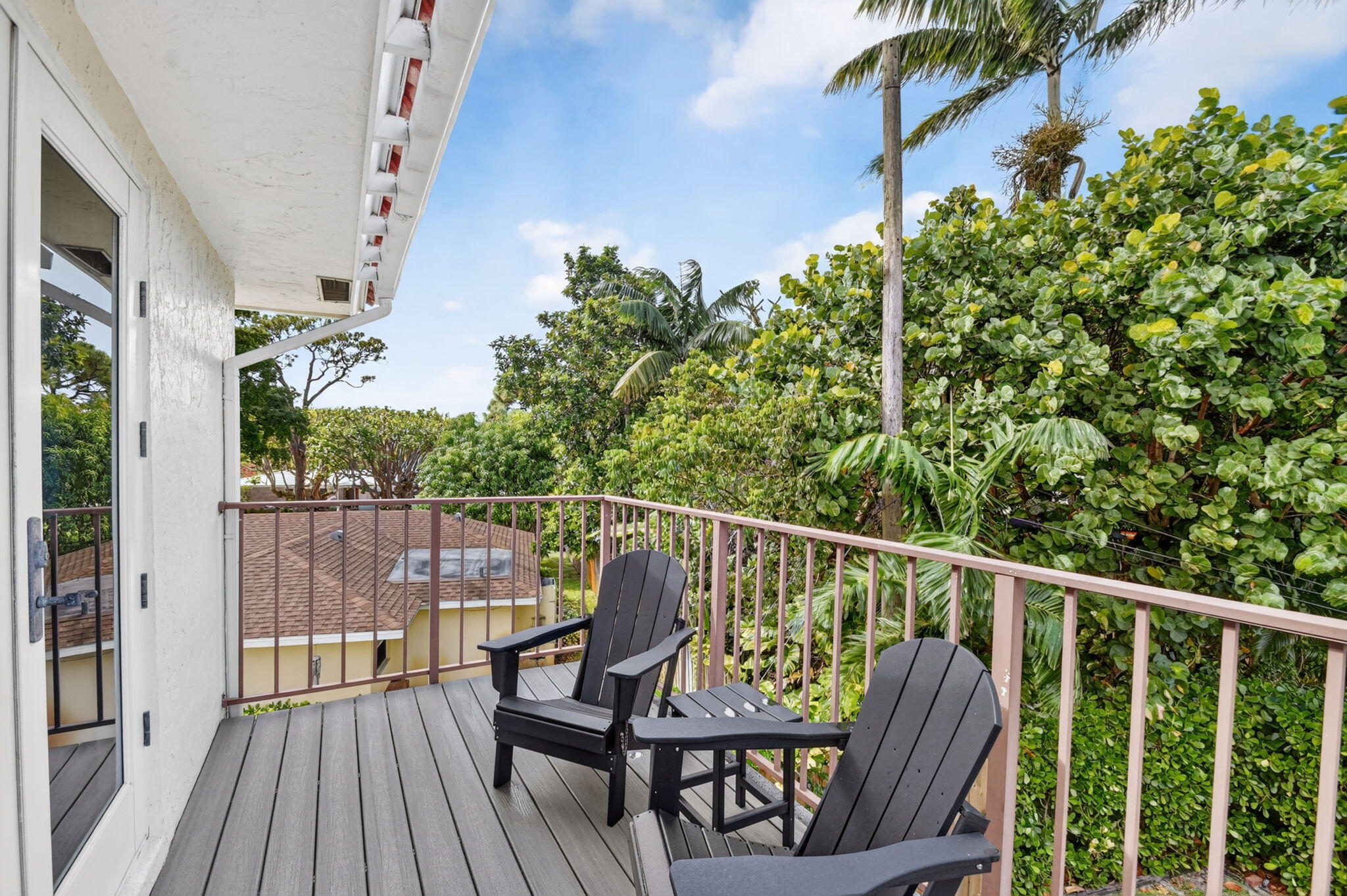 Balcony - Master BR