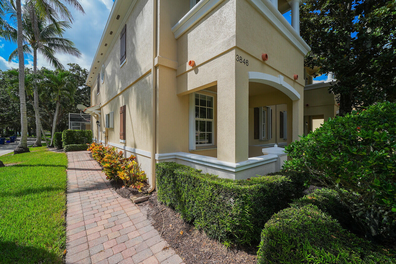 Entry path