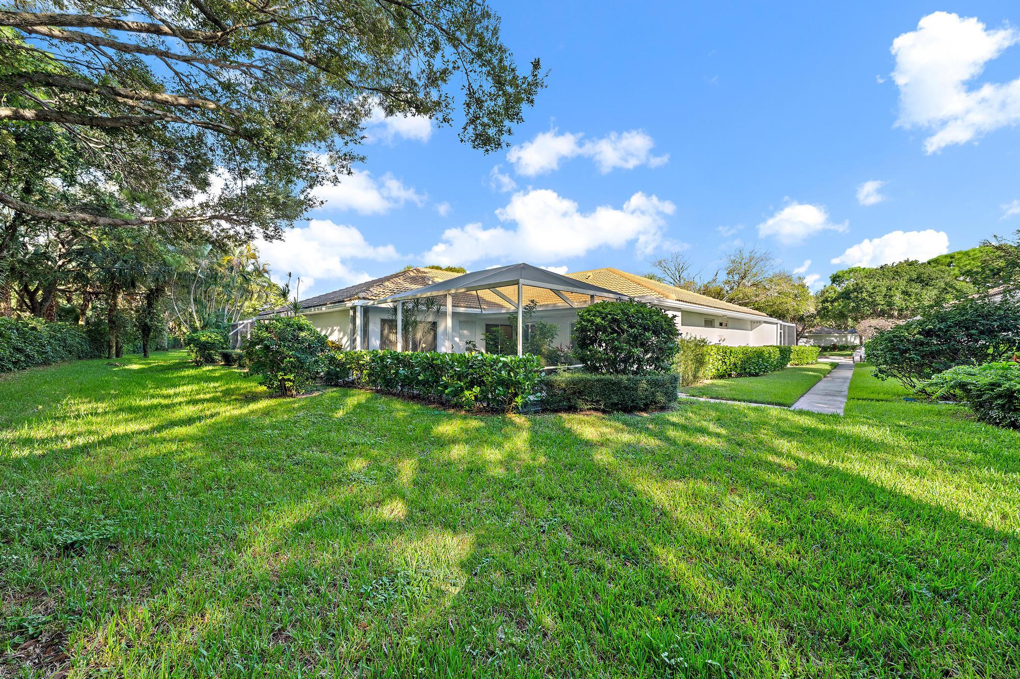 11403 Myrtle Oak Ct-2