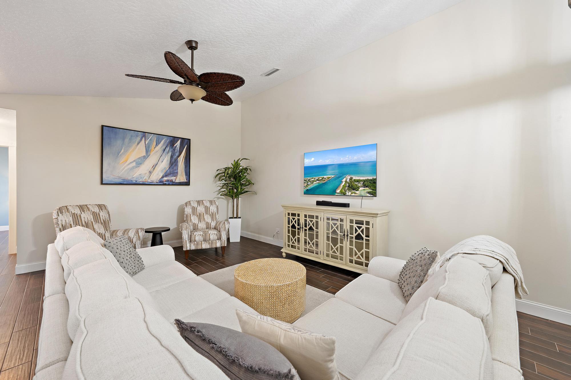 11403 Myrtle Oak Ct-13
