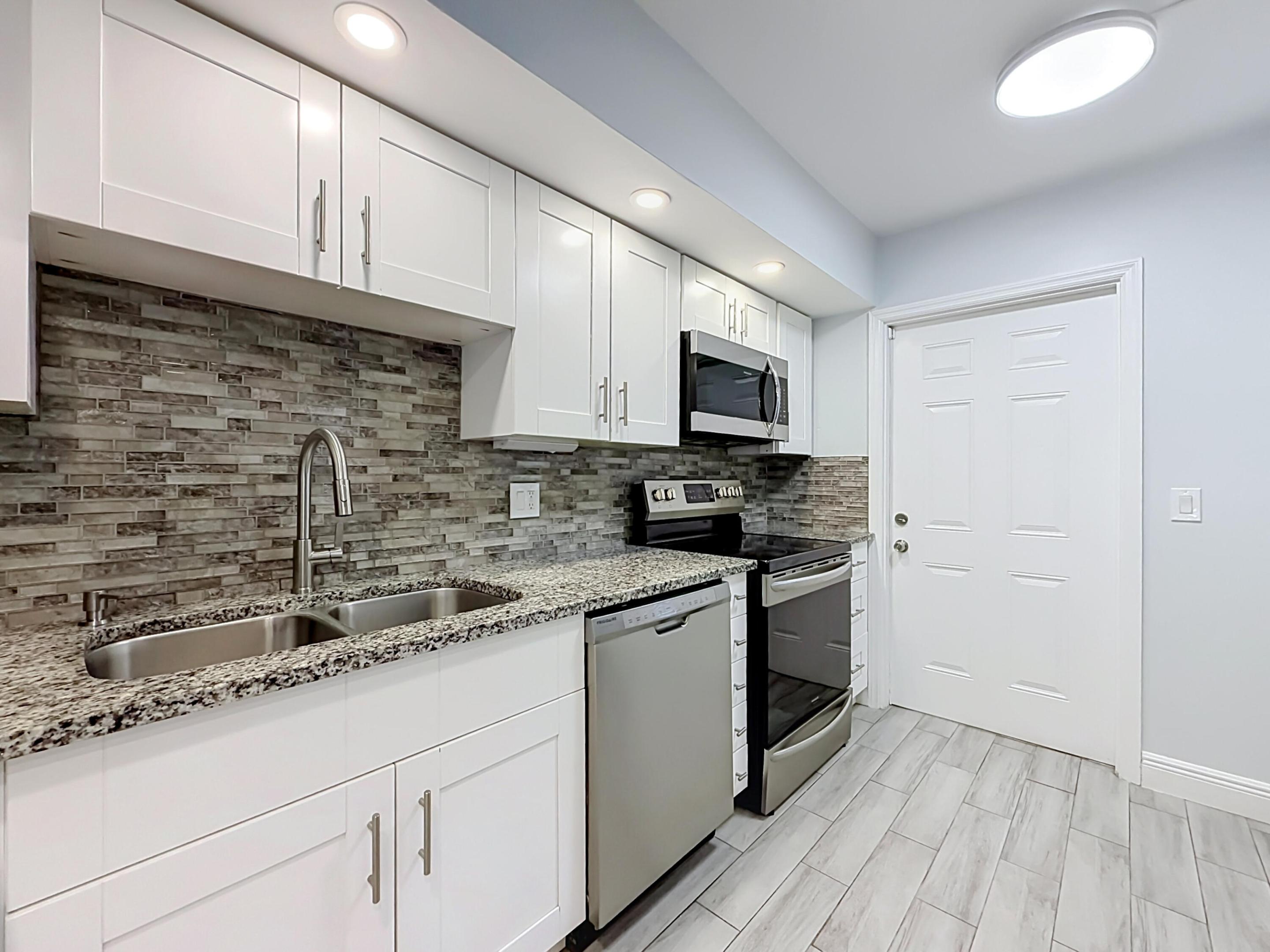 3121 NE 51st Street #102E-18