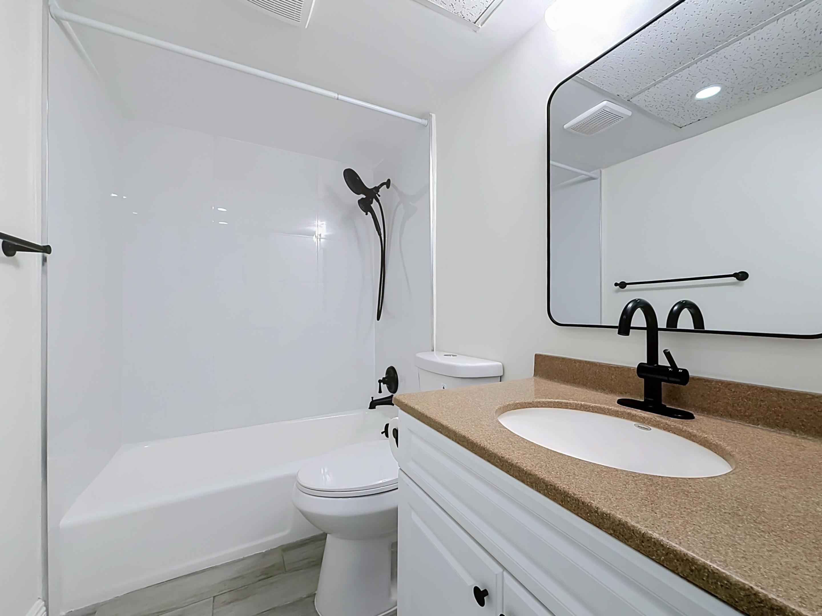 3121 NE 51st Street #102E-64