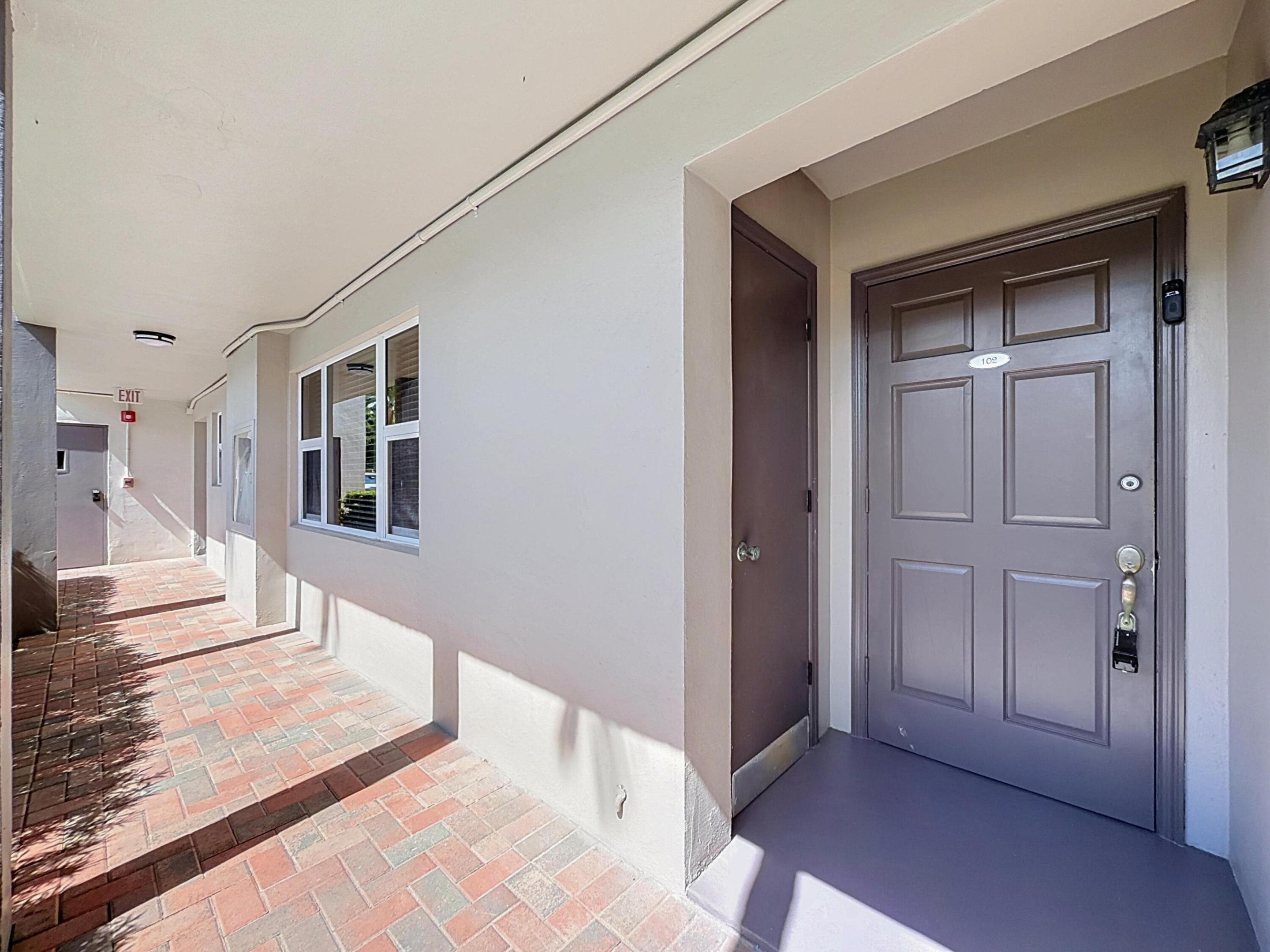 3121 NE 51st Street #102E-14