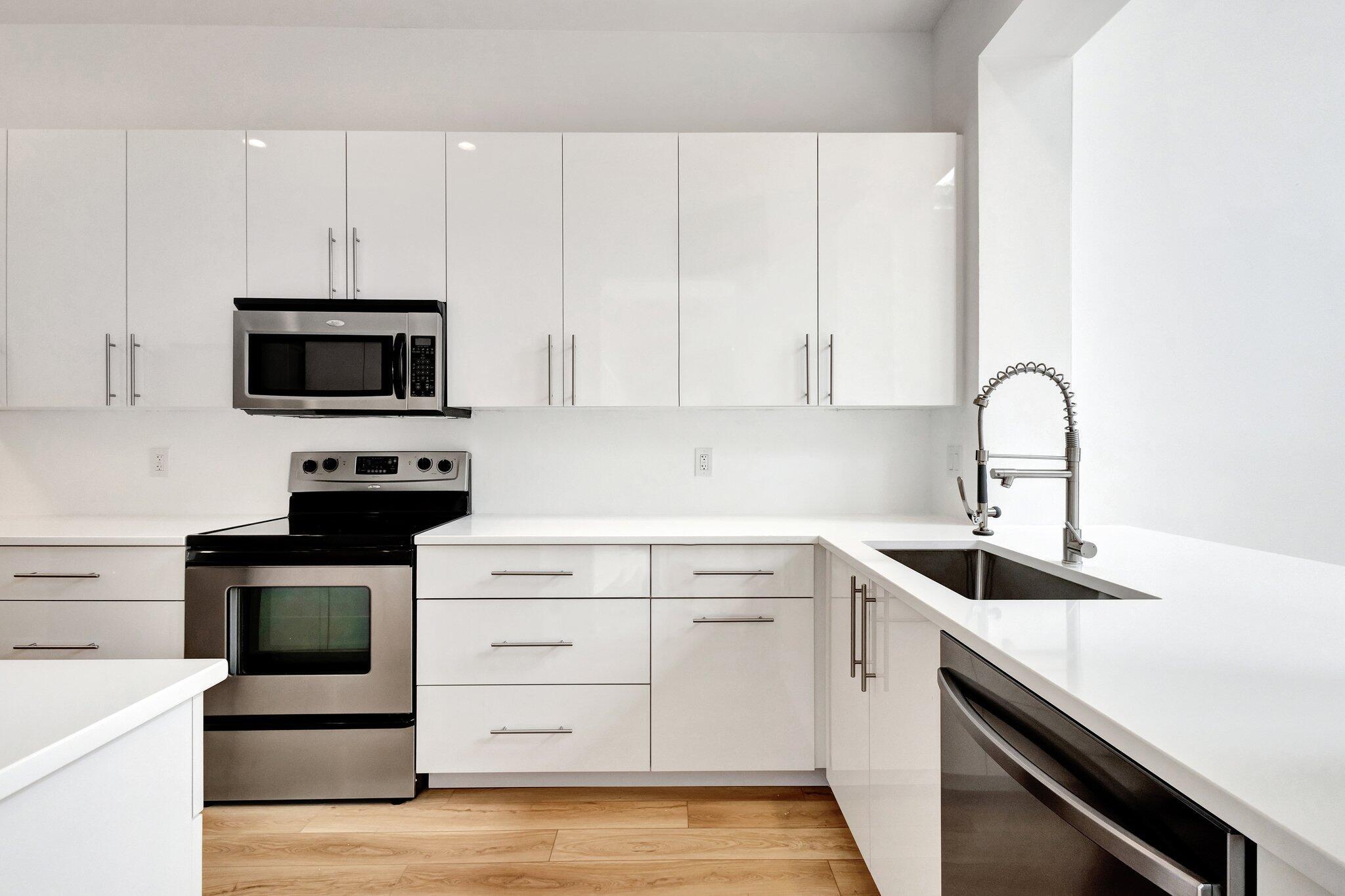 Spacious kitchen