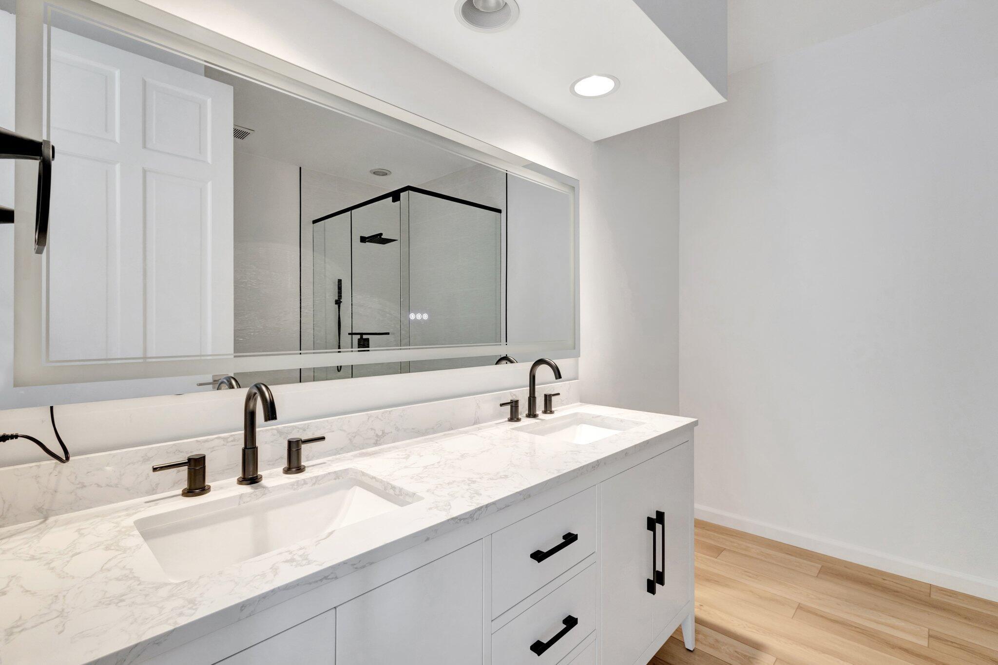 Upstairs bathroom