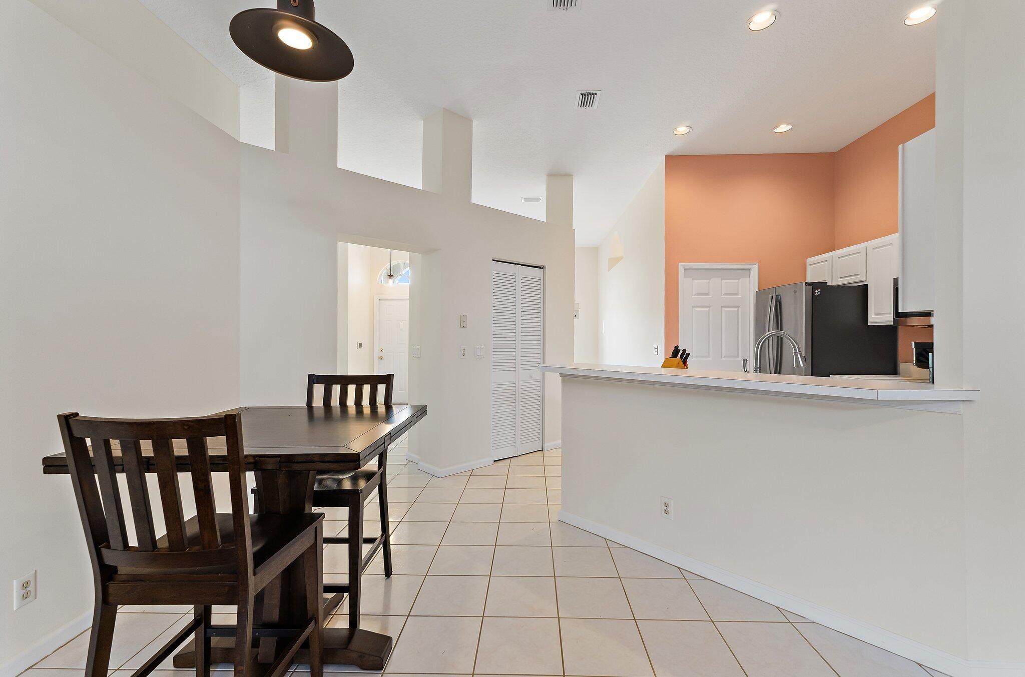 Dining area next to the kitchen.
