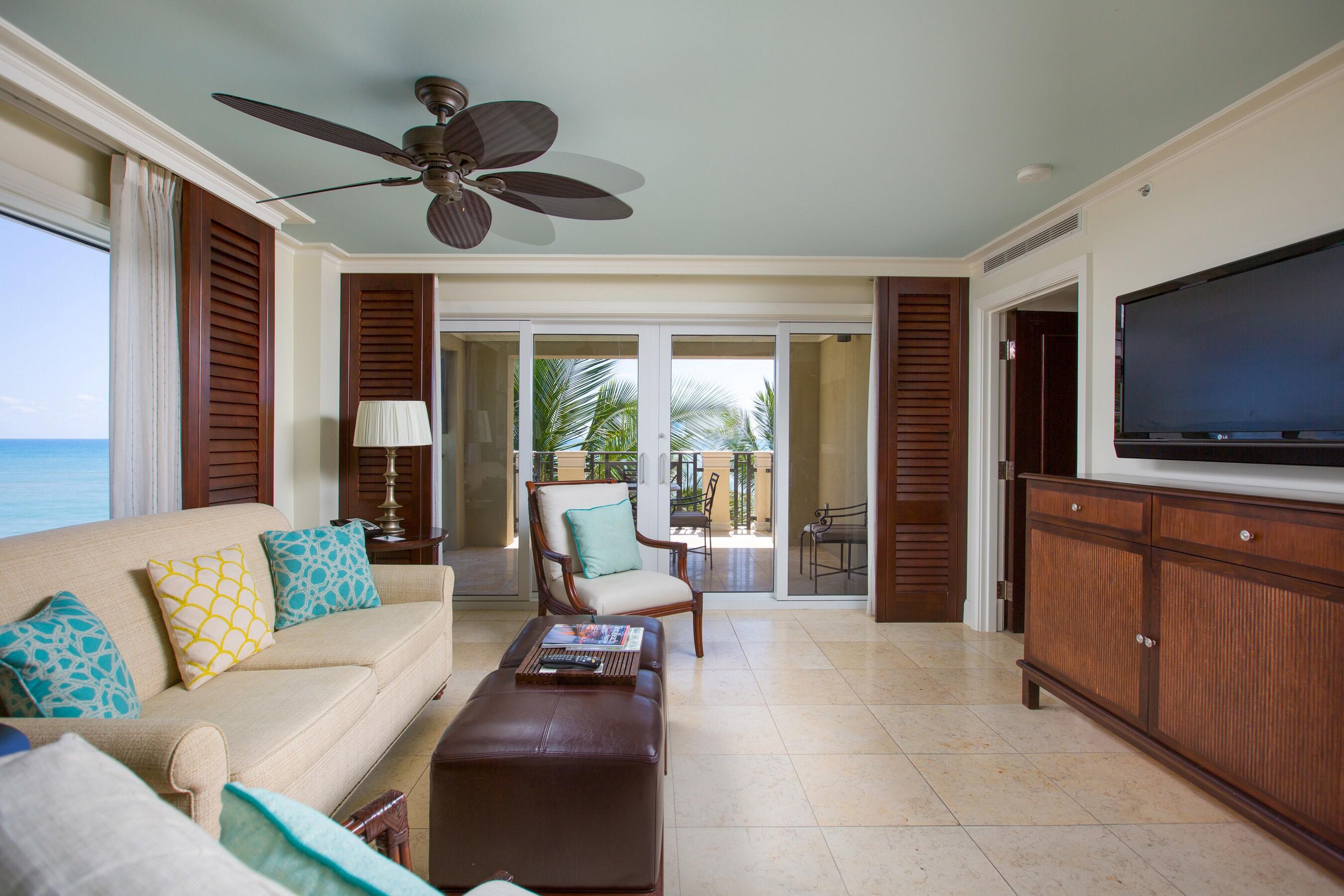 Penthouse Unit - Vero Beach Hotel and Re