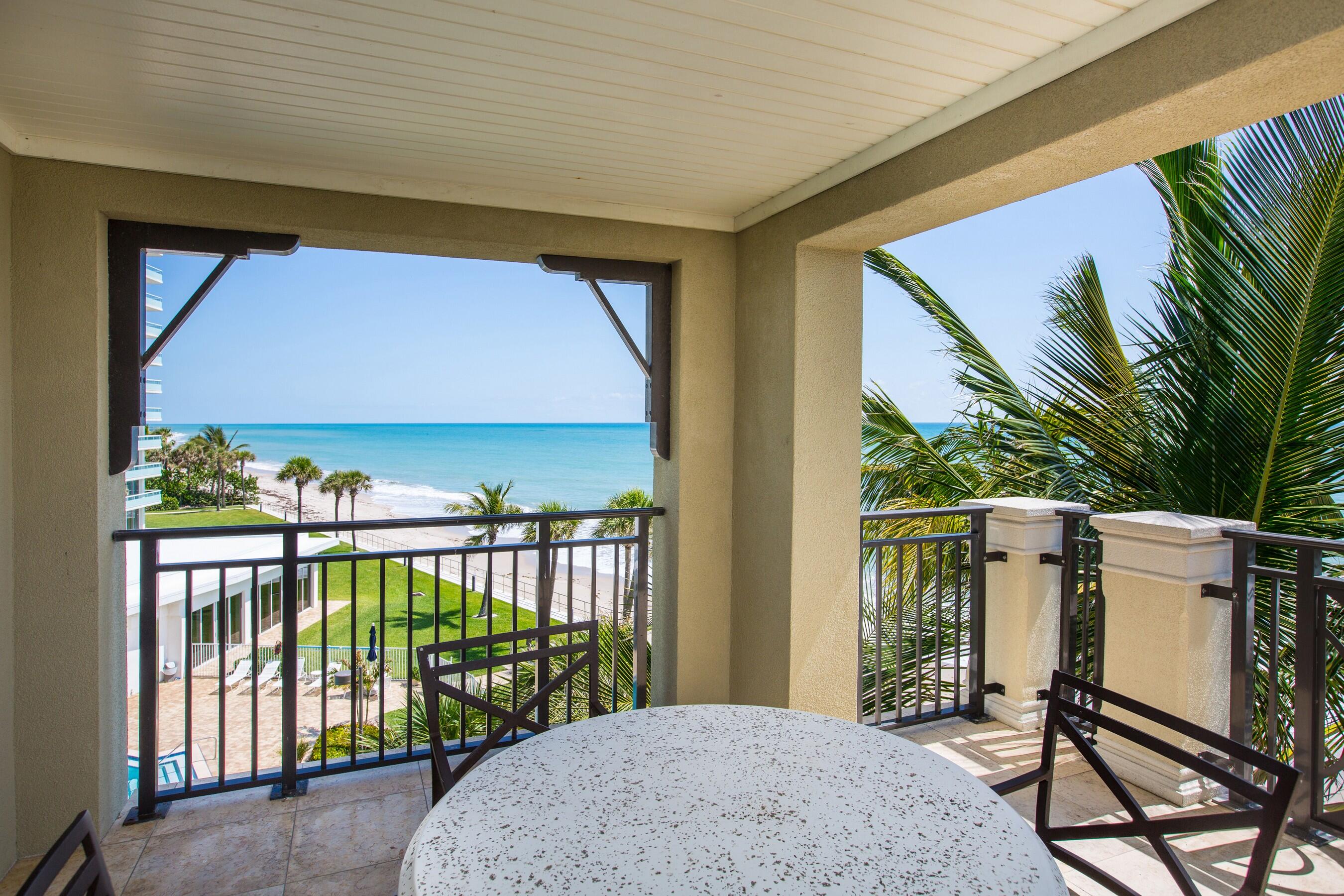 Penthouse Unit - Vero Beach Hotel and Re
