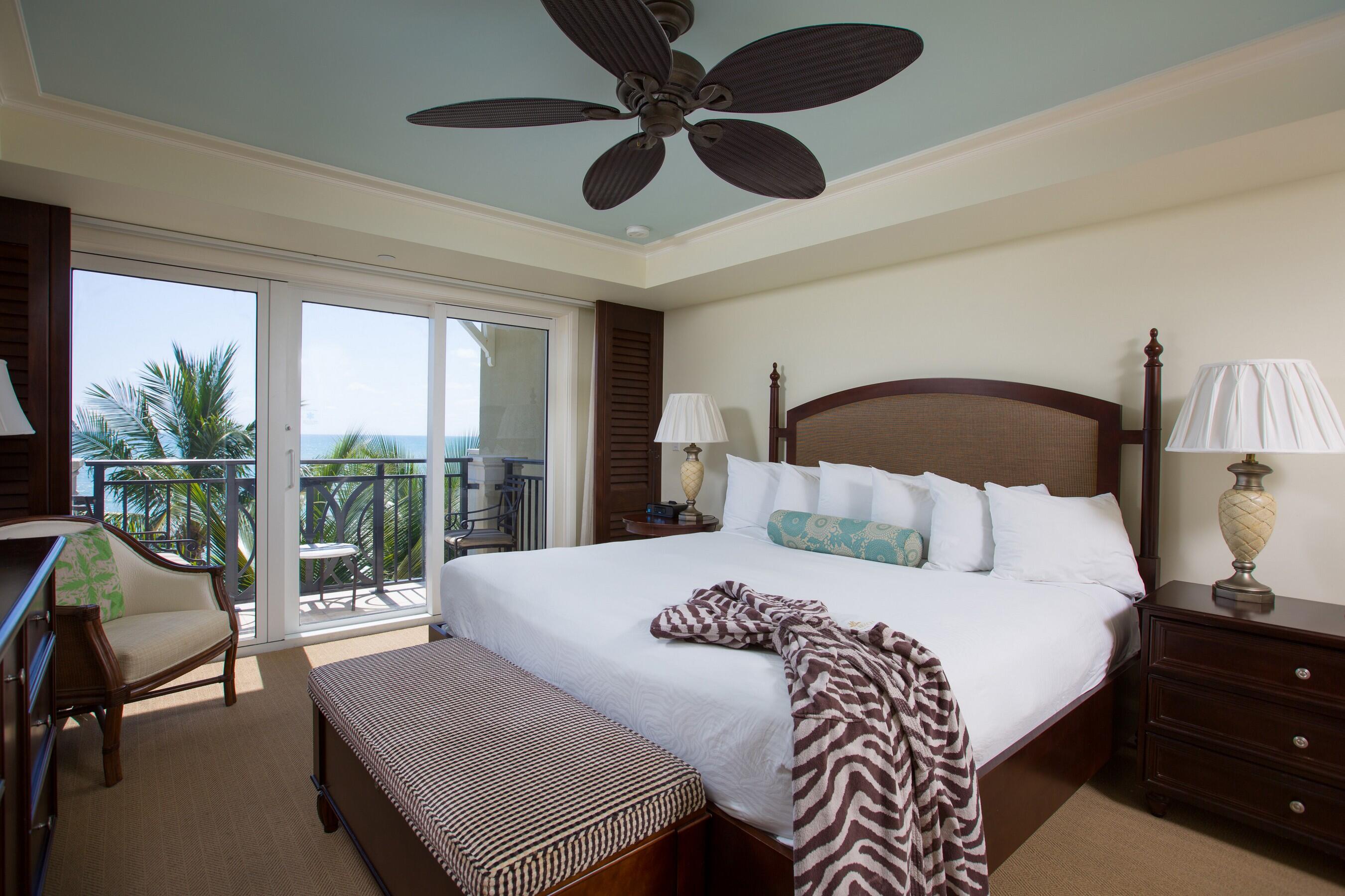 Penthouse Unit - Vero Beach Hotel and Re