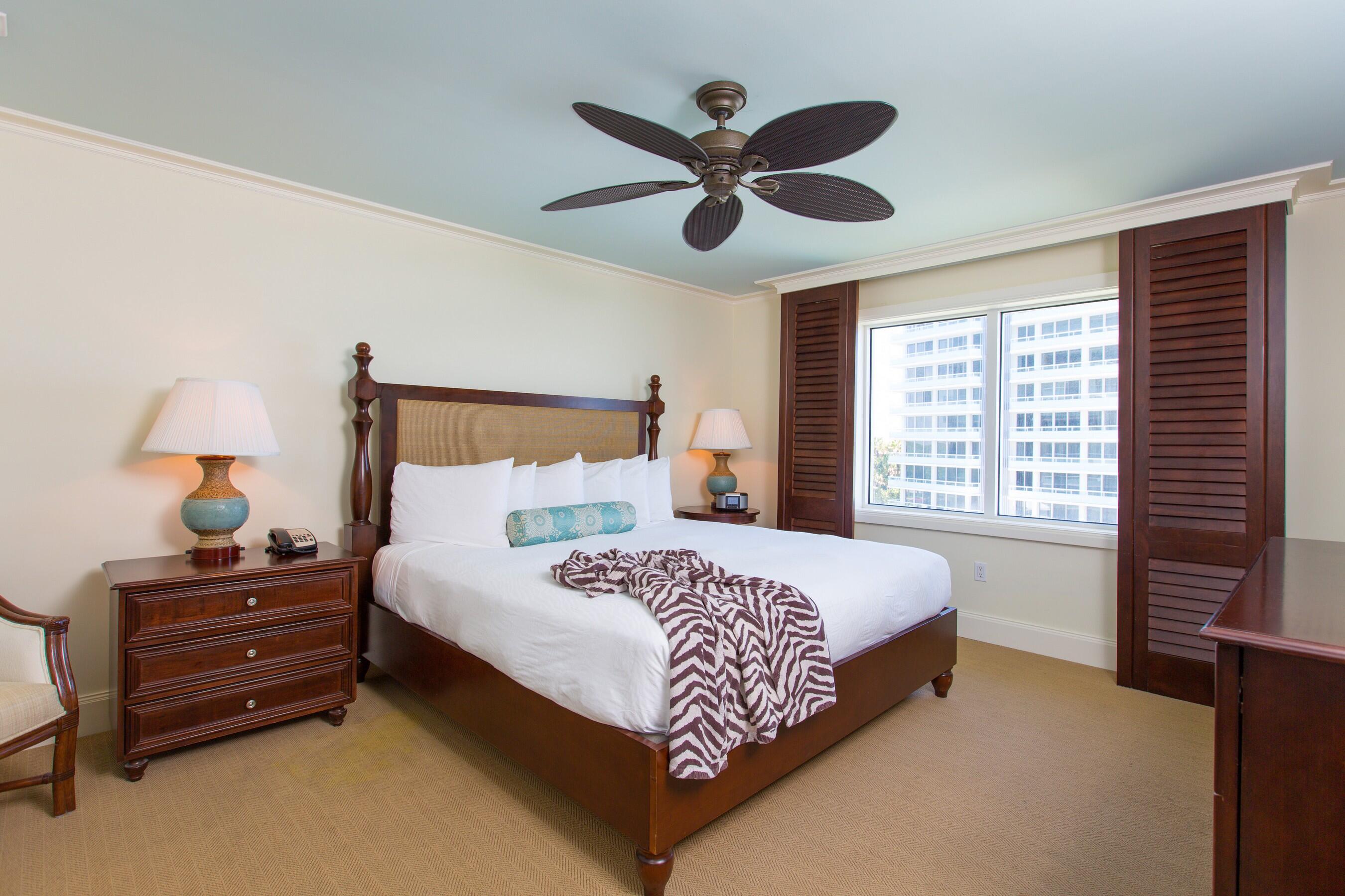 Penthouse Unit - Vero Beach Hotel and Re