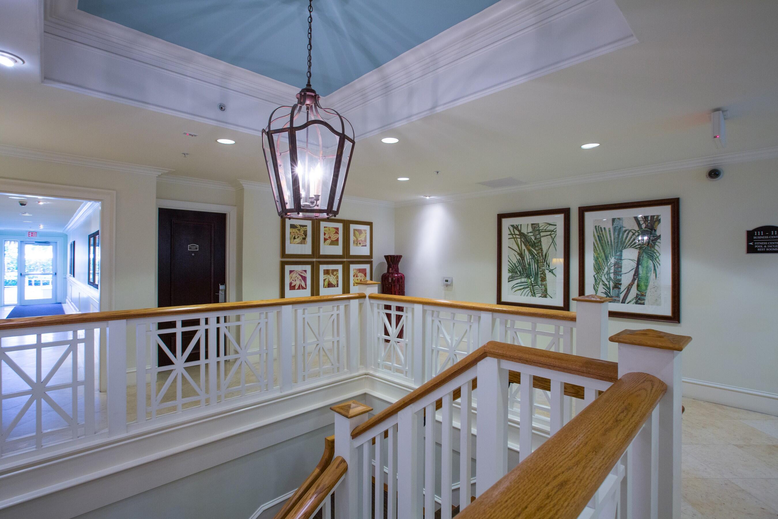 Penthouse Unit - Vero Beach Hotel and Re