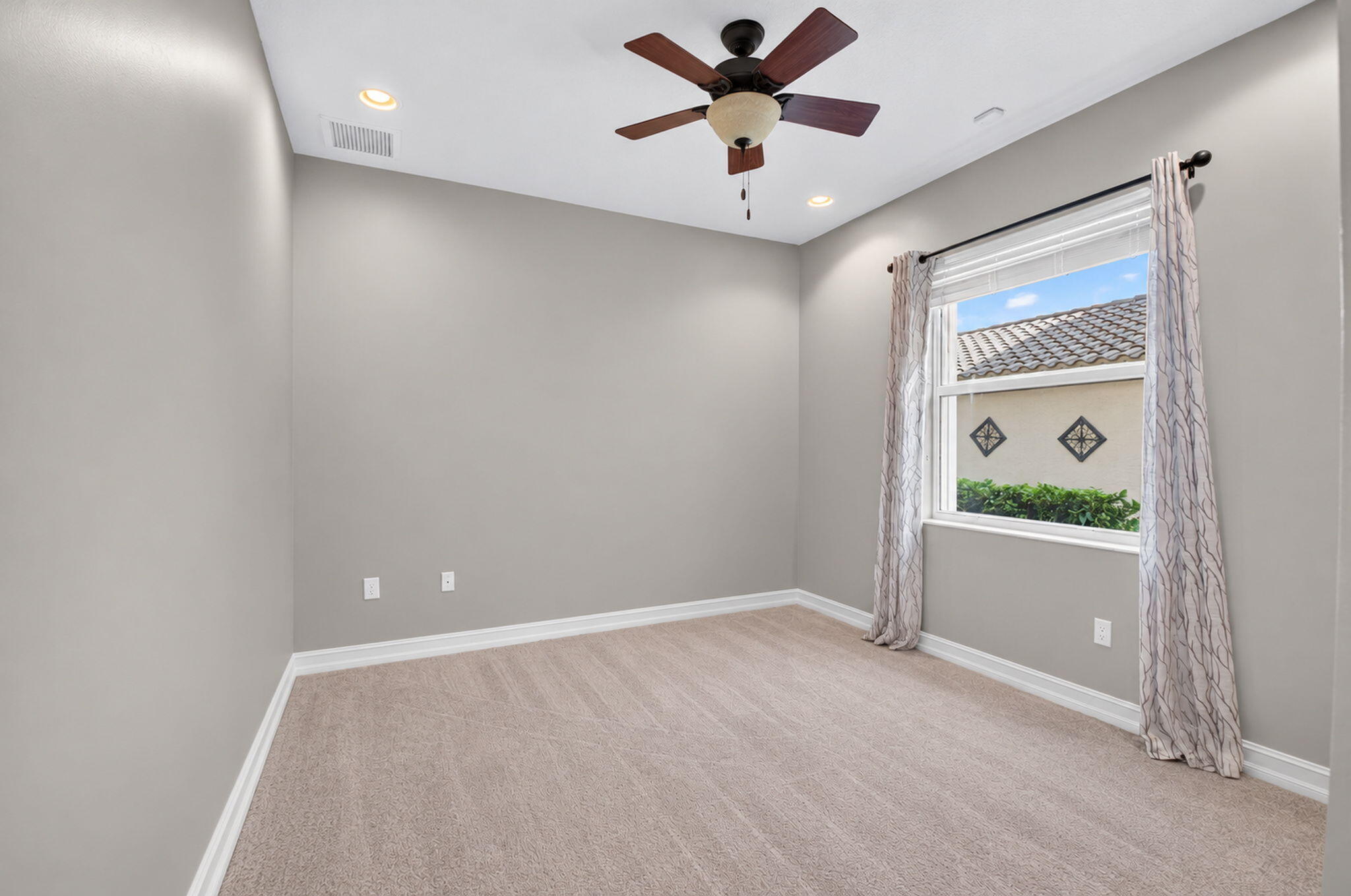 1st Floor Bedroom