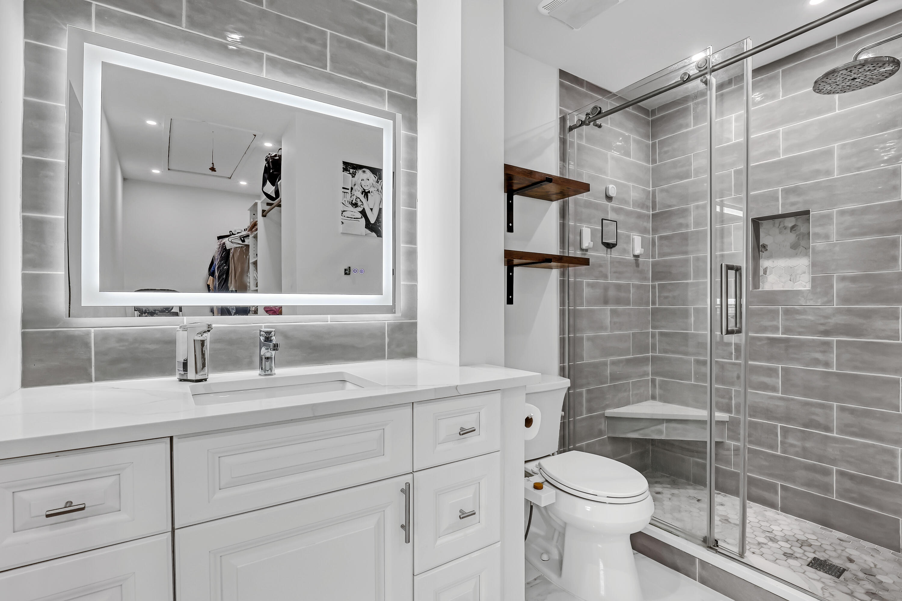 Walk in shower