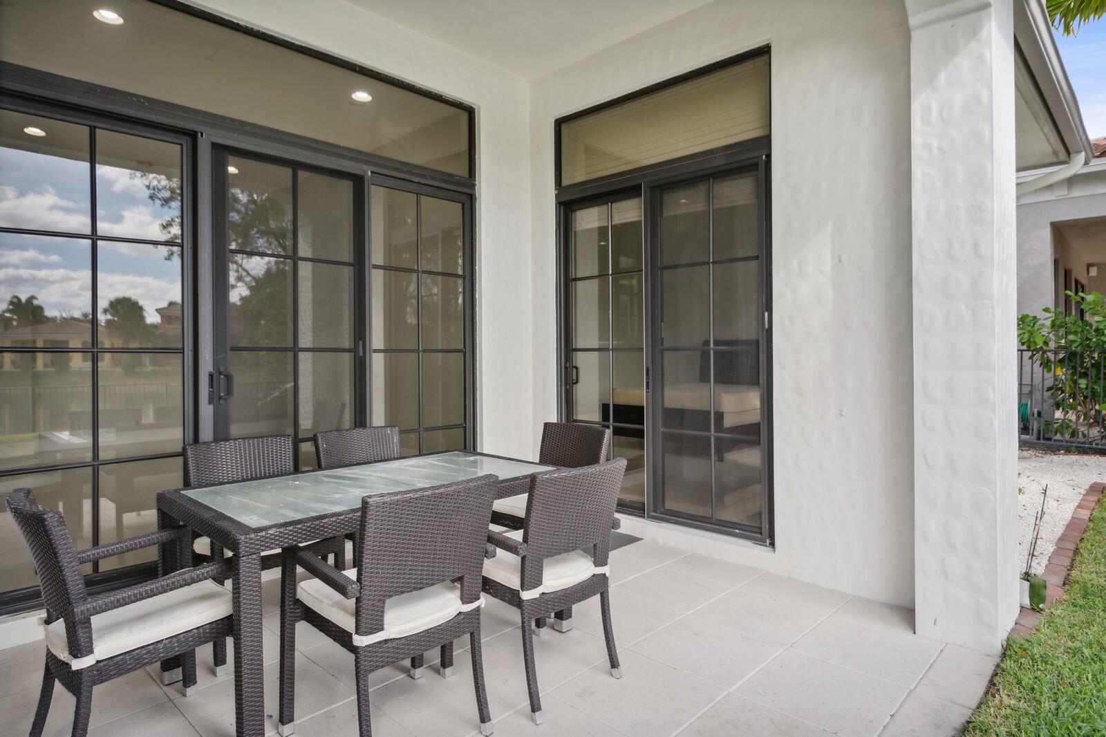COVERED PATIO