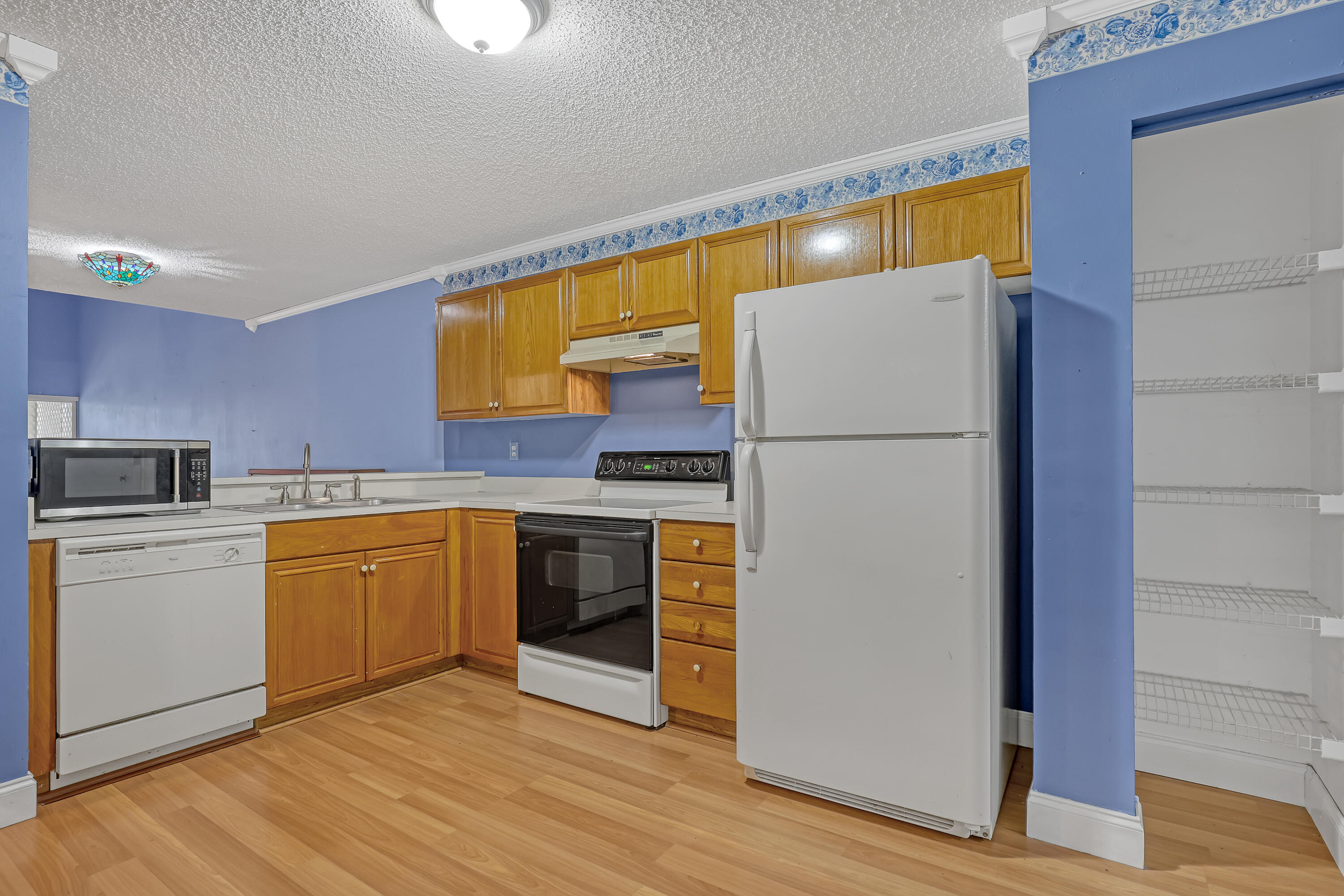 2103 Maplewood (15)