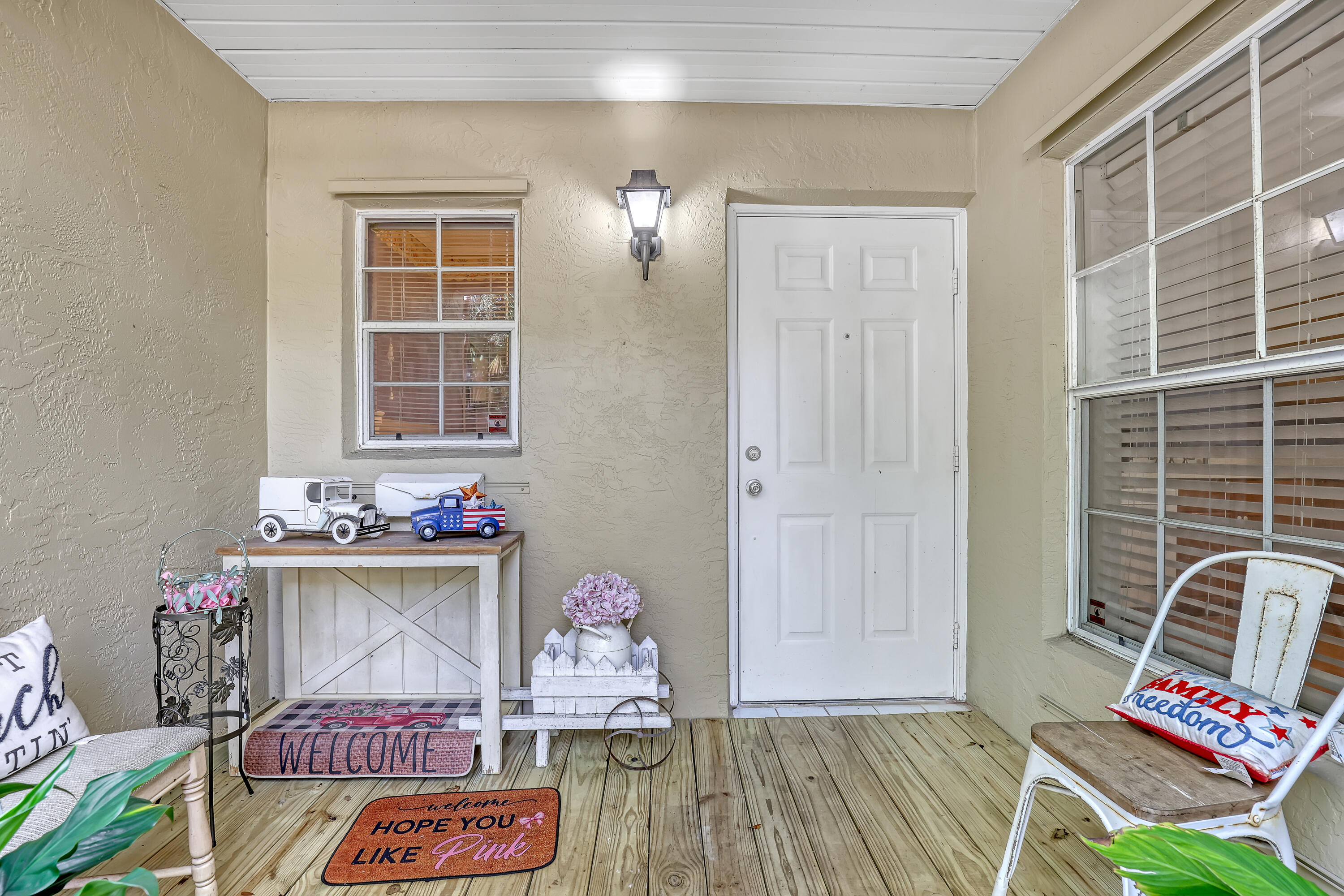 Entry way